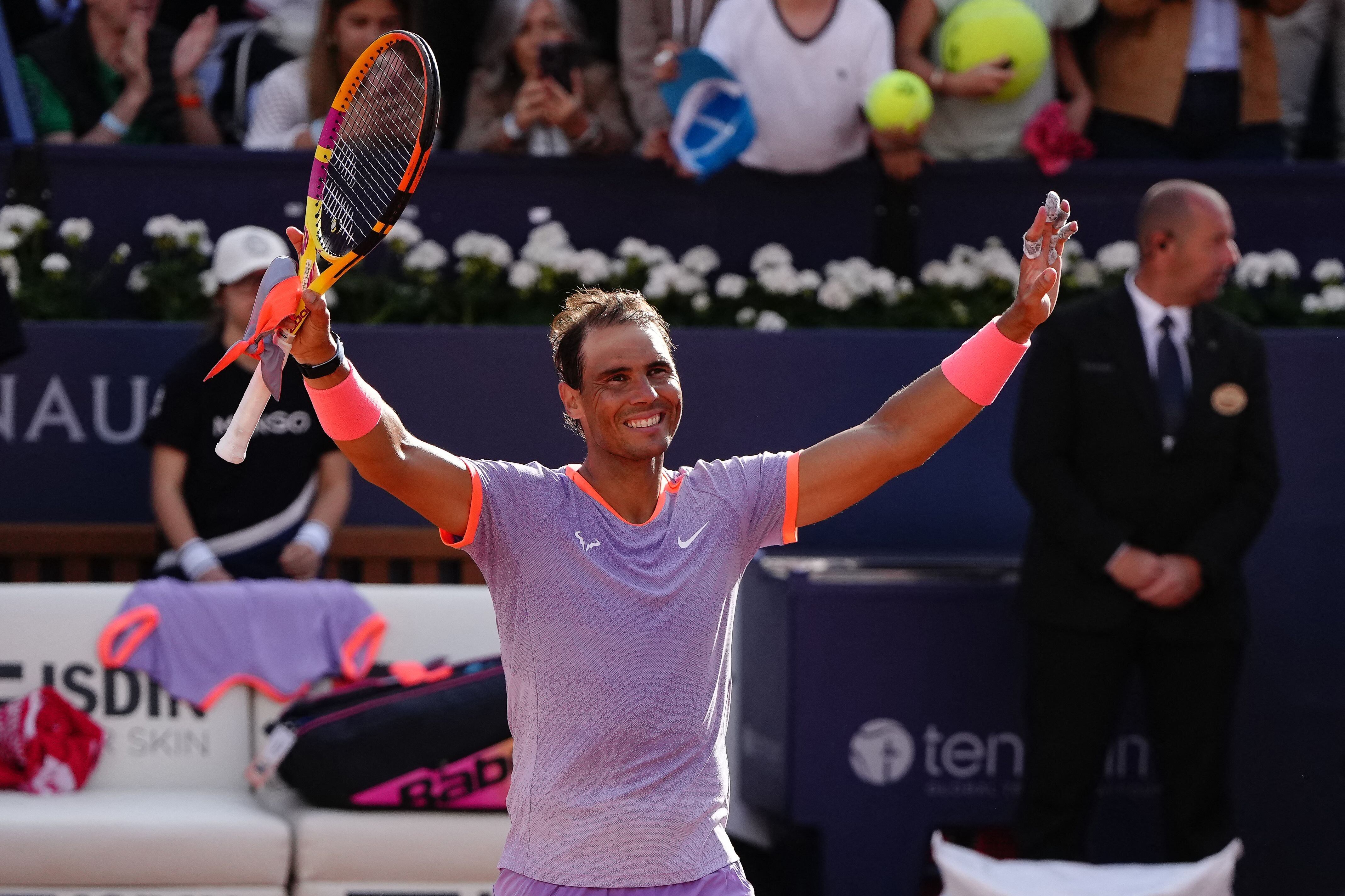 Rafael Nadal volvió a jugar después de 102 días y emocionó a todos: derrotó a Flavio Cobolli en Barcelona luciendo pinceladas del viejo Matador