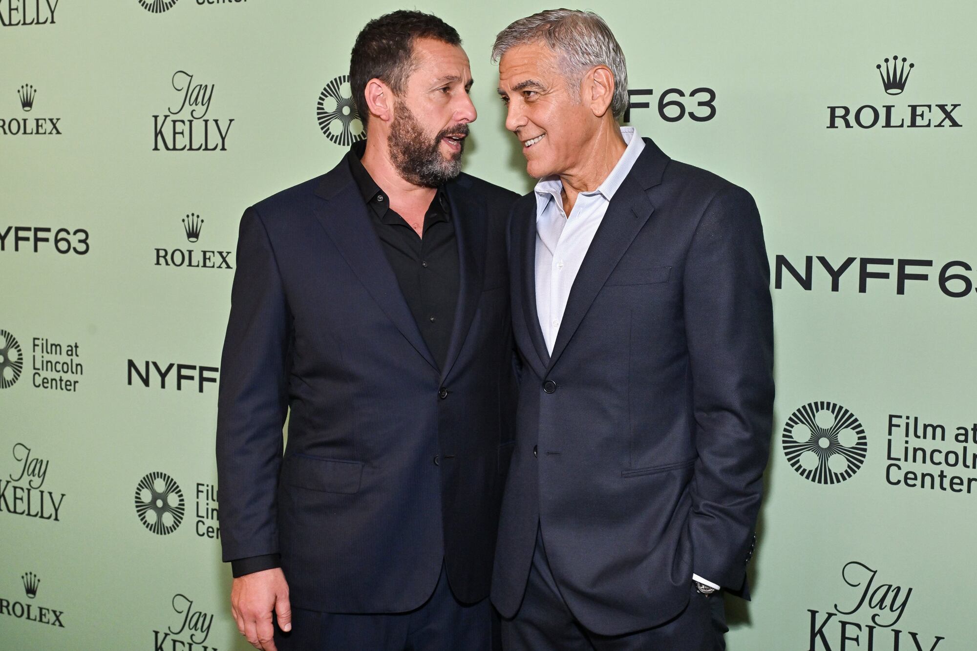 Adam Sandler y George Clooney, protagonistas de la película Jay Kelly