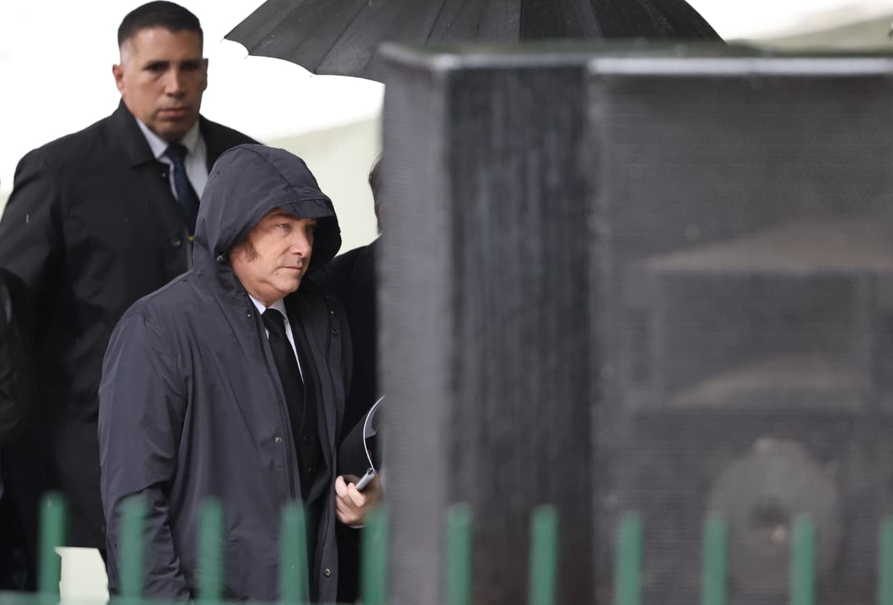 Milei en el acto por el atentado a la Embajada de Israel