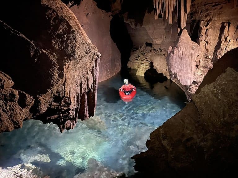 Las cuevas ocultas abastecen al agua de todo el complejo del Gran Cañón