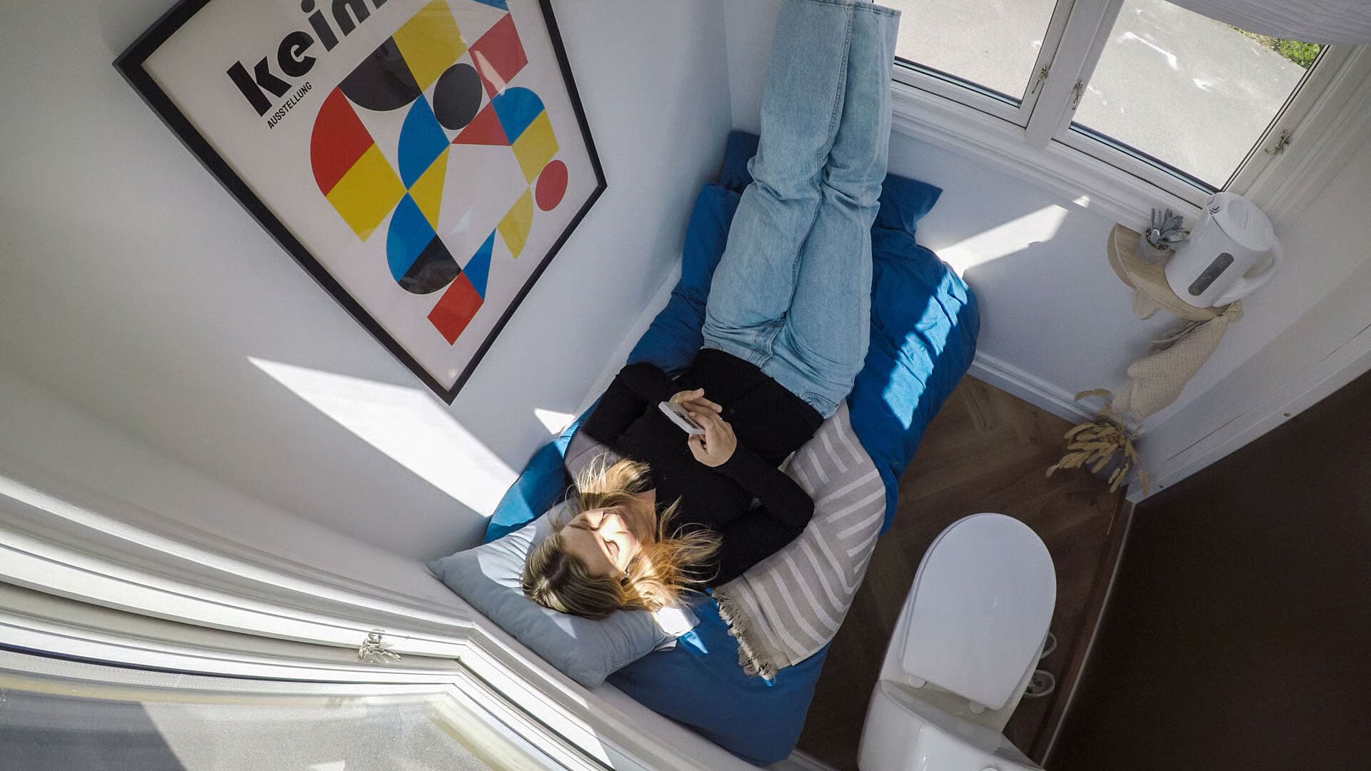 Cuarto, cocina y baño en 1,9 m²: así es la “casa propia” a la que pueden acceder los jóvenes en Suecia