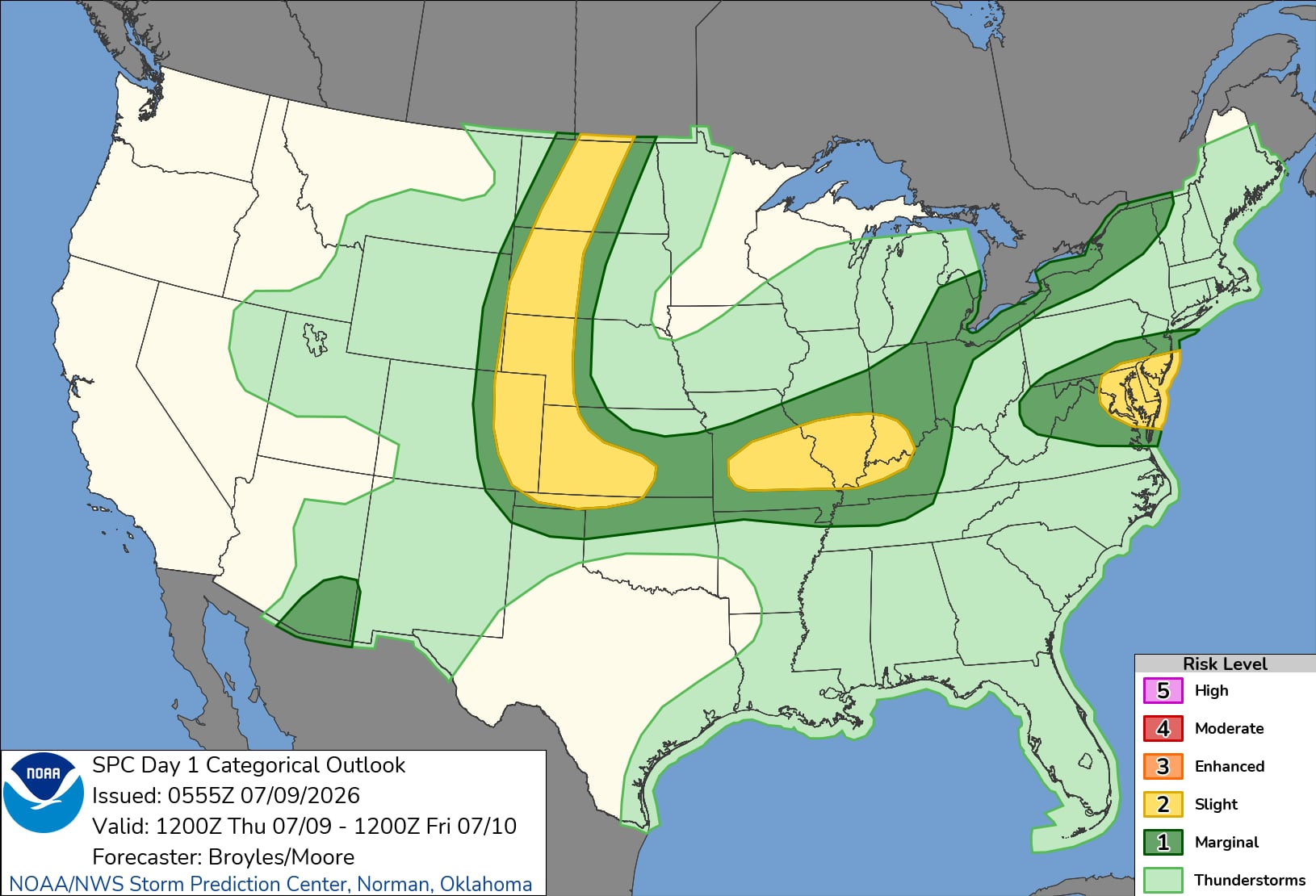 El Centro de Predicción de Tormentas (SPC) mantiene bajo vigilancia amplias regiones de las Grandes Llanuras, los Ozarks y los valles del Mississippi y Ohio