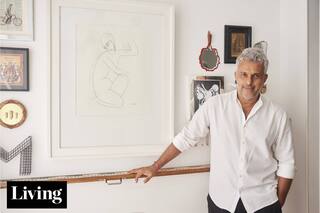 Descubrimos el costado deco y coleccionista de Mario Massaccesi en su departamento en Palermo