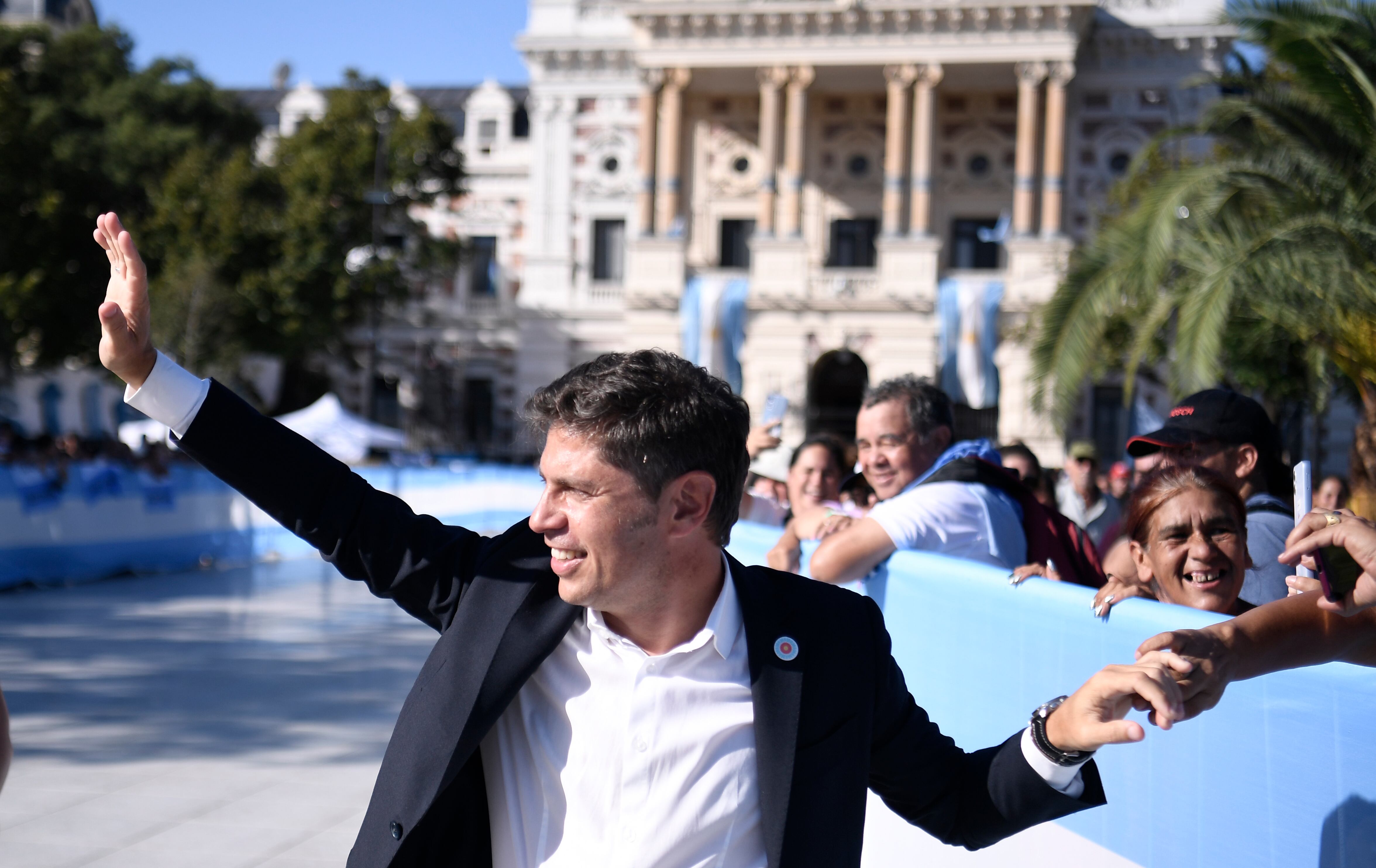 El gobernador Axel Kicillof
