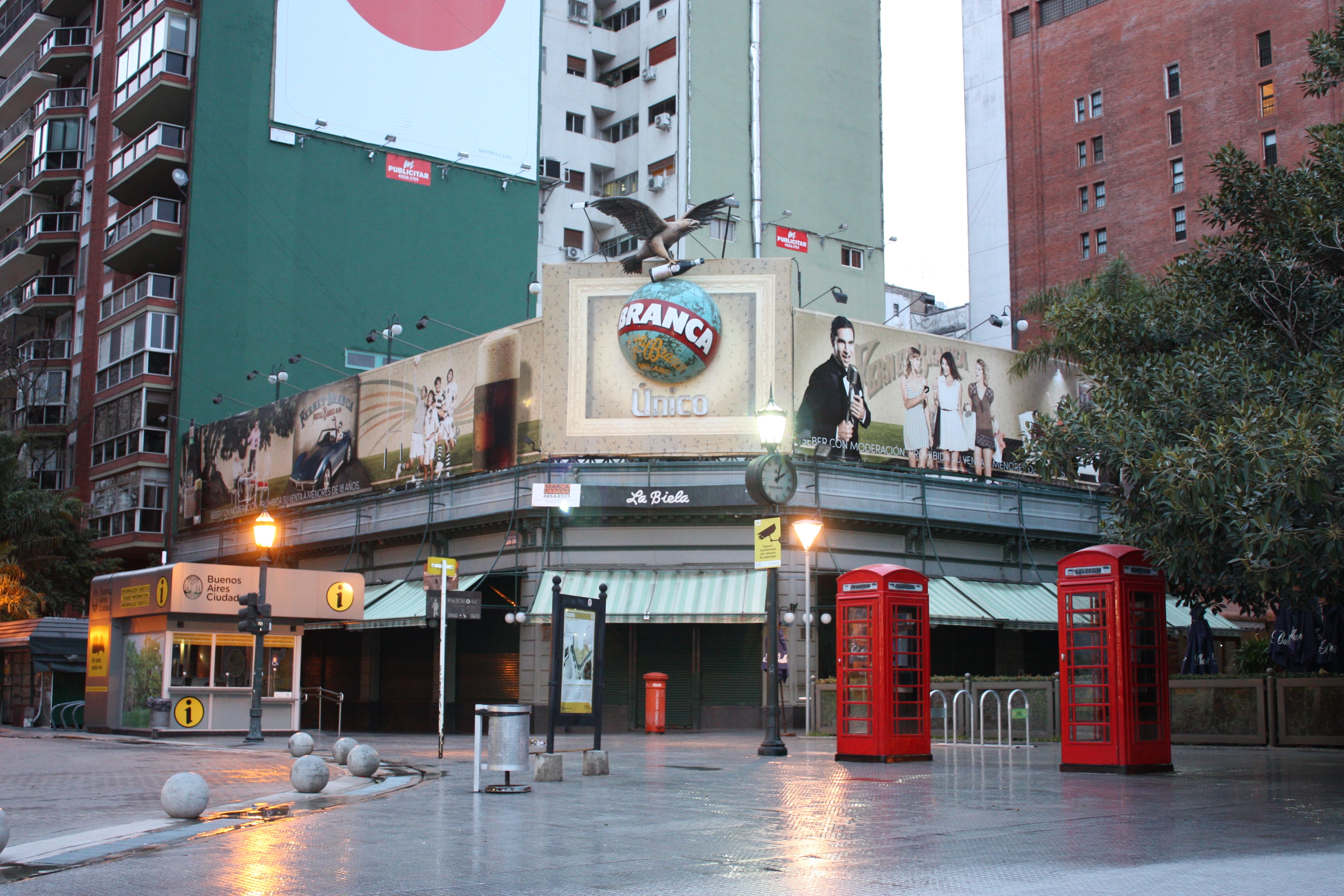 Durante años el frente tuvo una publicidad de fernet