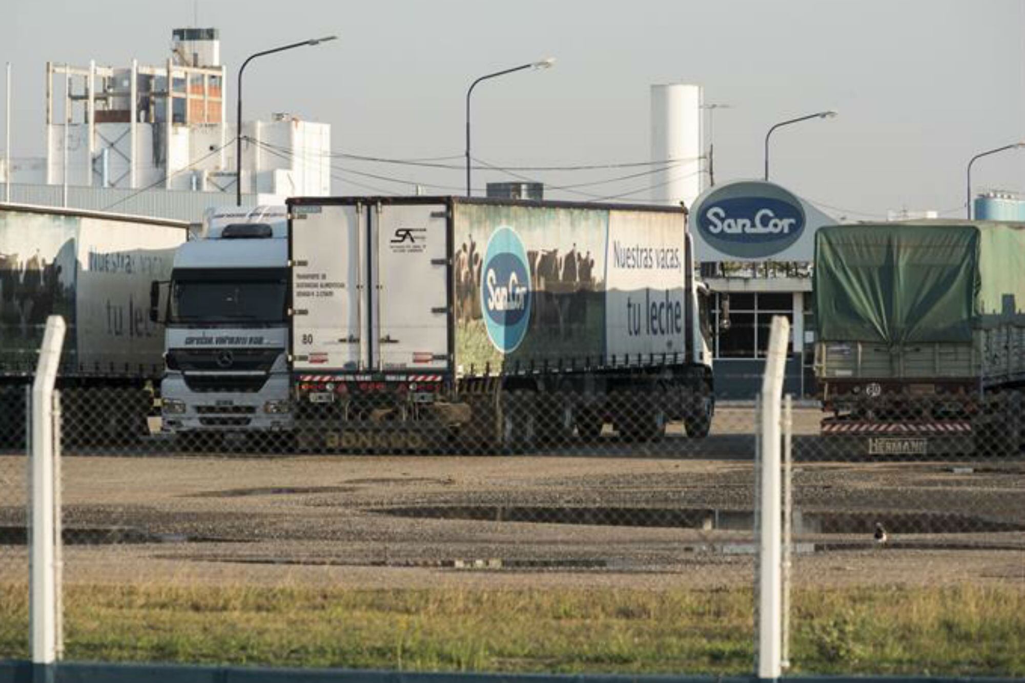 Los jueces Daniel Fernando Alonso, Aidilio Gustavo Fabiano y Sebastián César Coppoletta confirmaron la medida y rechazaron la apelación presentada por la empresa