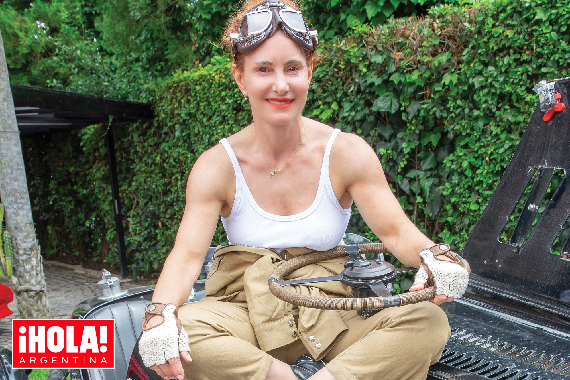 “Nunca me sentí marginada…”. Nació en una familia fierrera, le apasionan los autos clásicos y pisa fuerte entre las mujeres piloto