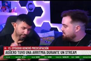 Kun Agüero tuvo una arritmia durante un stream