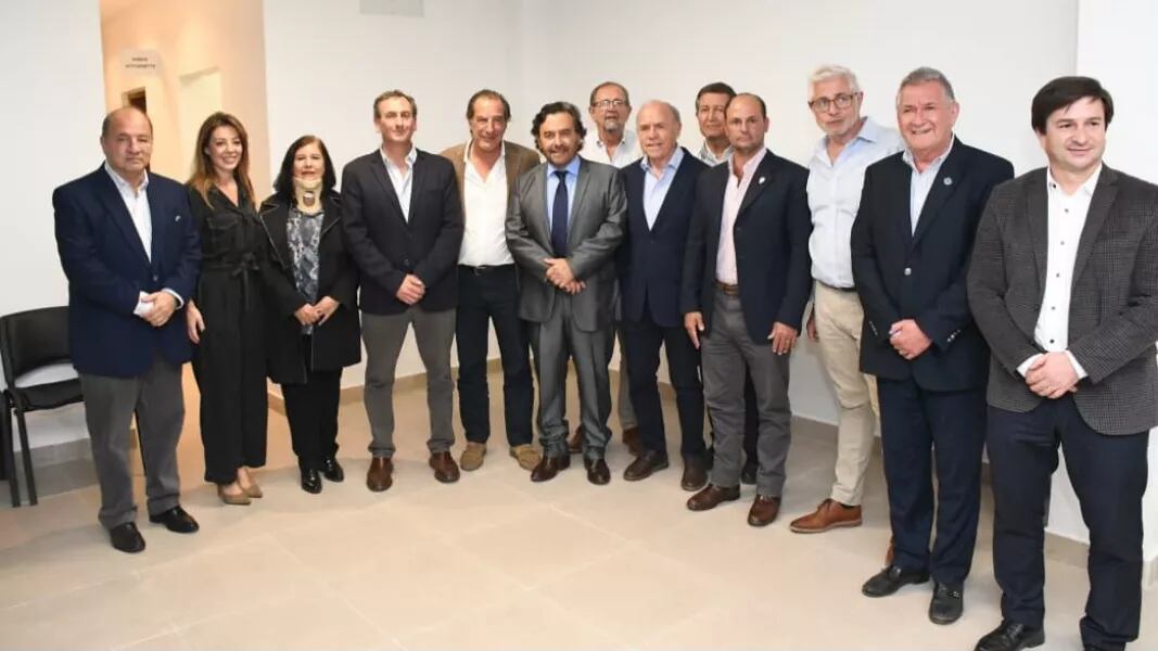 El gobernador Gustavo Sáenz encabezó esta semana una reunión con representantes de la Mesa Empresaria y Productiva, legisladores nacionales y funcionarios provinciales