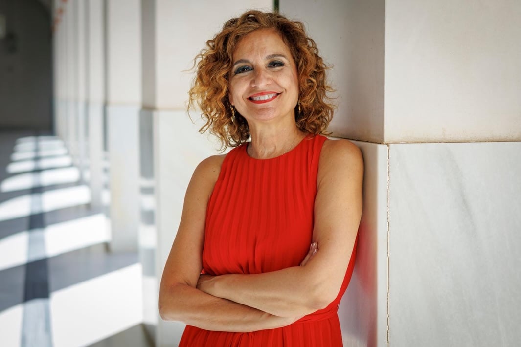 María Jesús Montero comparó la crianza de niña con la actual