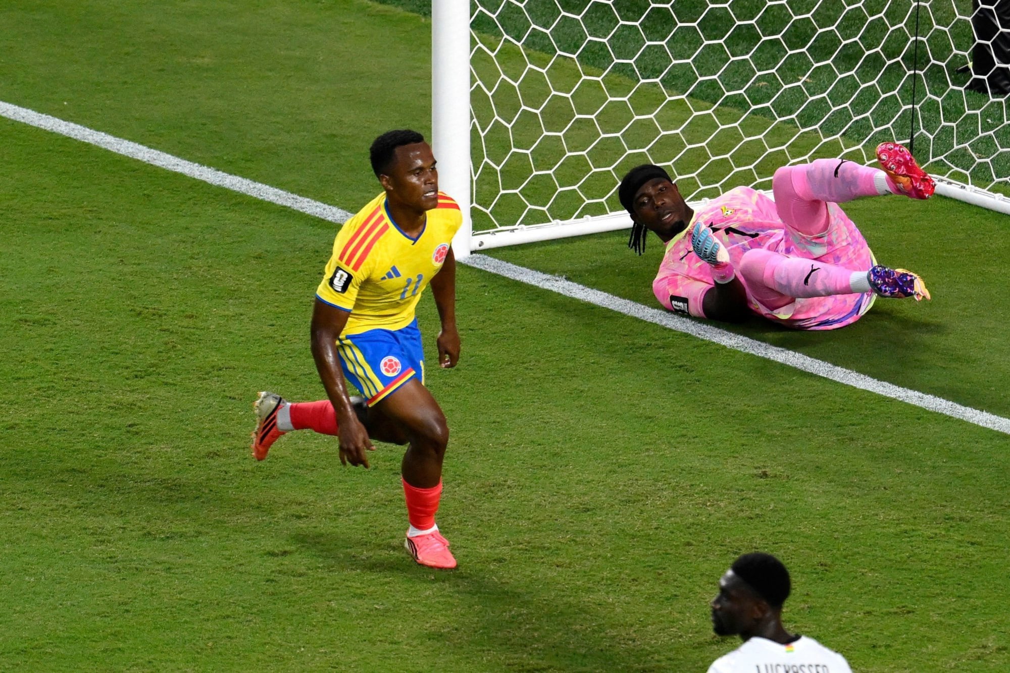 Jhon Arias acaba de anotar el gol contra Ghana, que no llegó a disparar al arco colombiano en todo el partido este viernes.