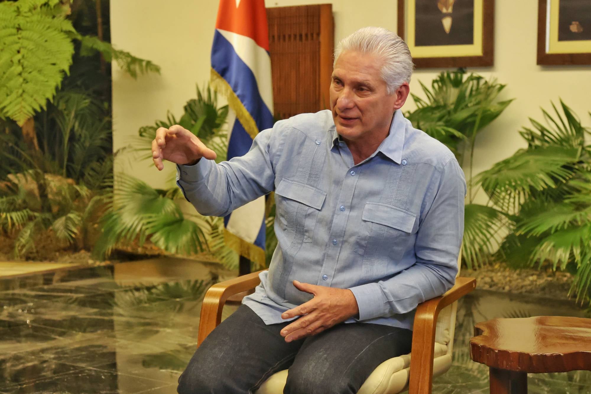 El presidente Miguel Díaz-Canel señala una estrategia estadounidense de asfixia económica diseñada para provocar un estallido social