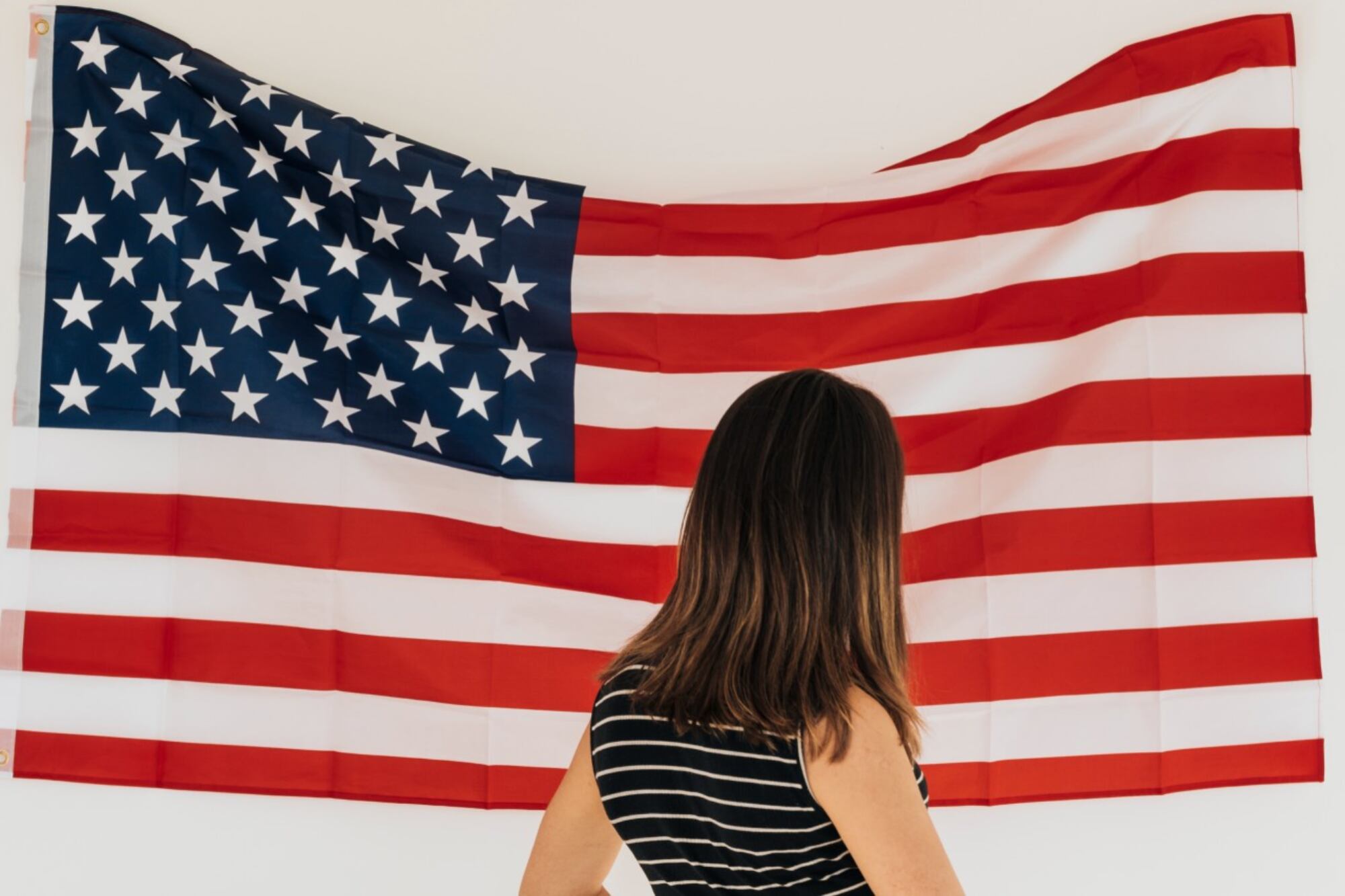 Los extranjeros pueden volverse ciudadanos de Estados Unidos con un trámite de naturalización