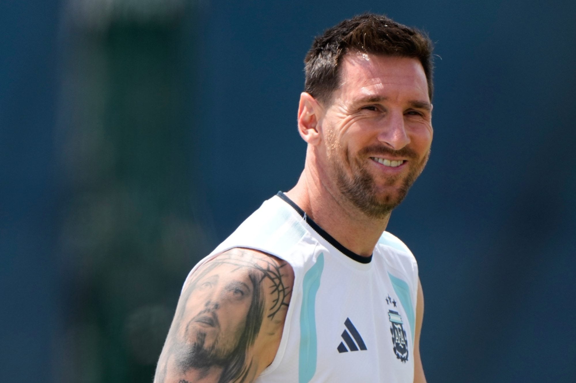 Lionel Scaloni perfila un equipo con varios cambios para enfrentar a Jordania tras asegurar la clasificación