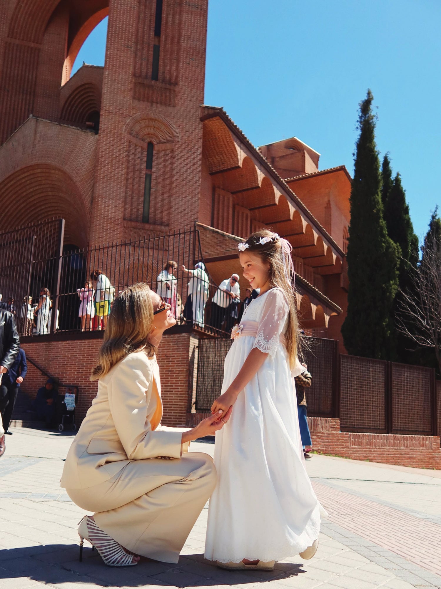 Francesca y Carla Pereyra intercambian miradas
cargadas de amor