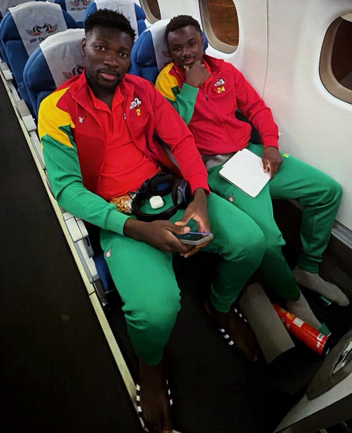 Así viajaron los jugadores de Burkina Faso a la Argentina