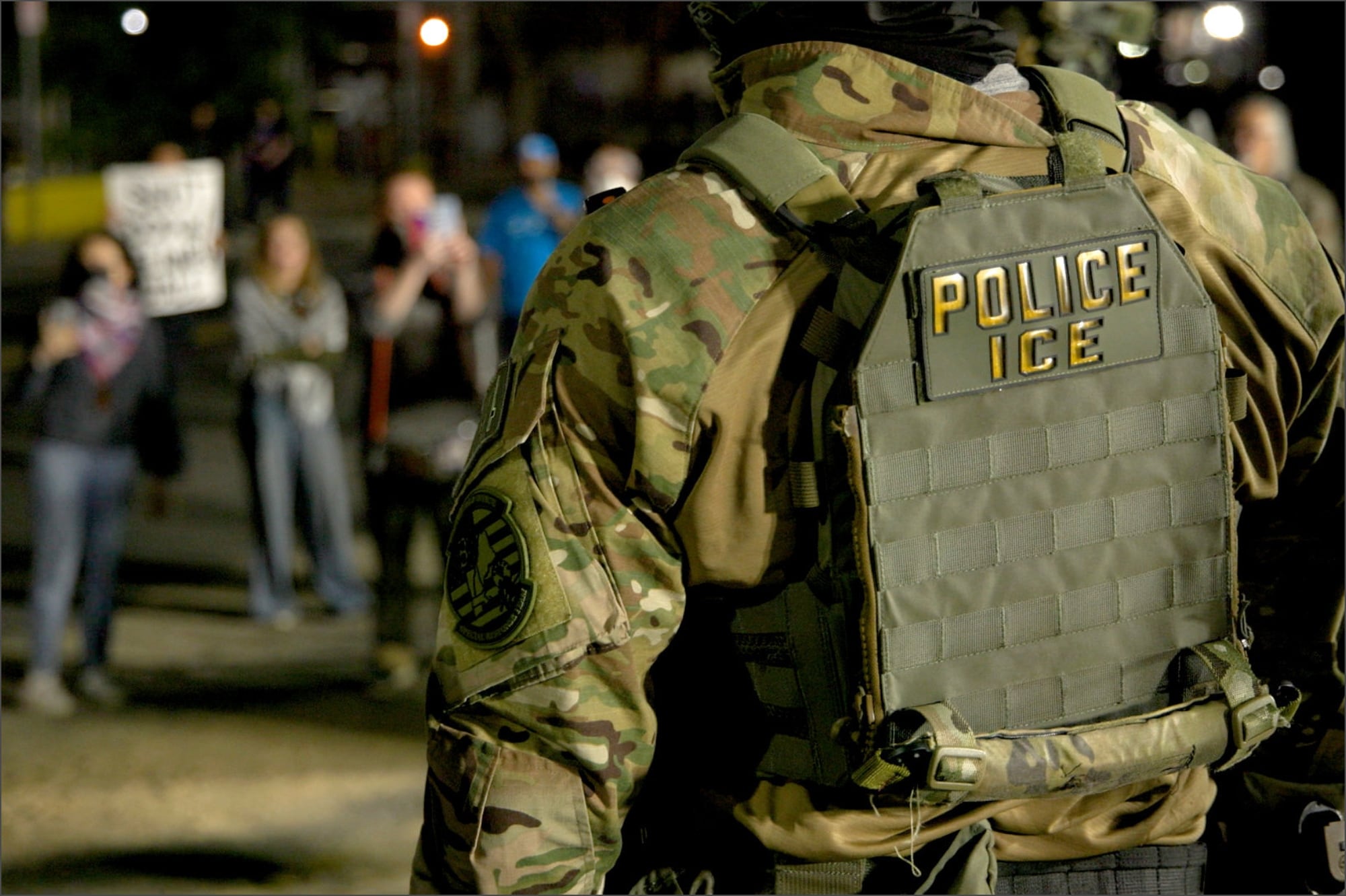 De “Doralzuela” a “Doralghost”: las redadas del ICE en Florida dejan comercios vacíos ante el miedo de los migrantes 7 Ante el aumento de redadas del ICE, algunas familias migrantes señalaron que requieren asistencia de terceros para transportar a sus hijos a las escuelas