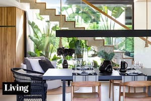 Una arquitecta proyectó su casa y le encomendó a su hermana el interiorismo canchero y disfrutable que la caracteriza