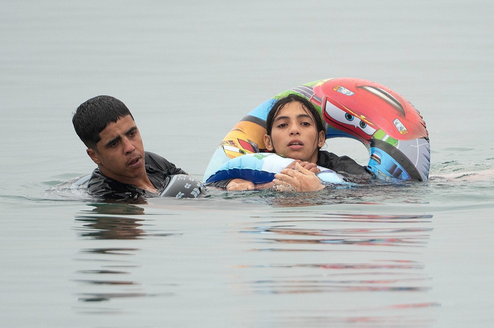 Pedro Sánchez habló de la crisis migratoria en Ceuta: “Hay mafias que trafican con seres humanos” 10 Migrantes cruzan a nado a Ceuta desde Marruecos