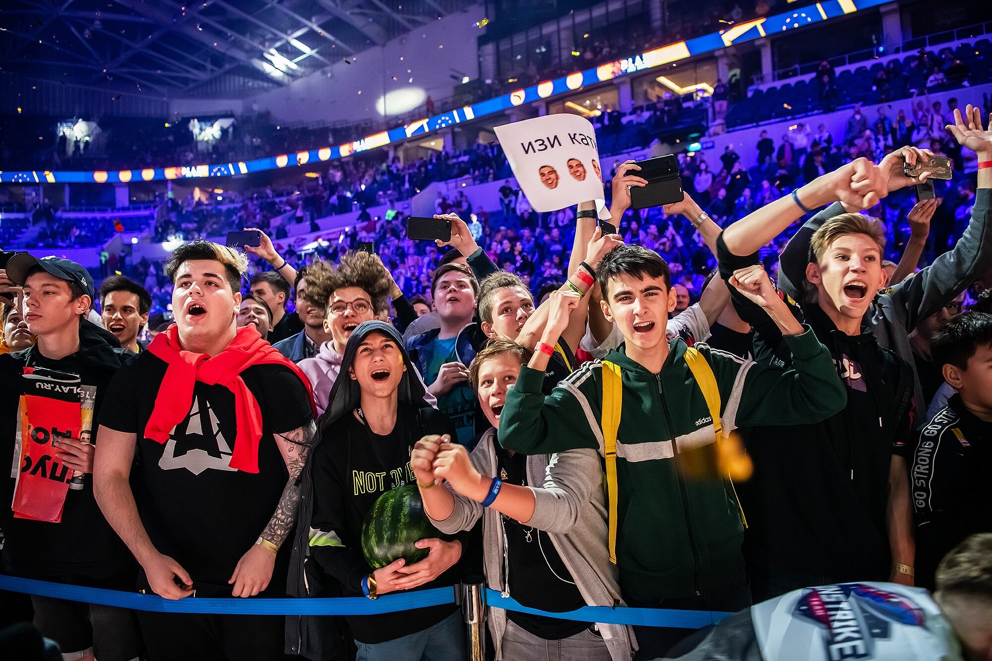 Fanáticos en Moscú, Rusia, en un evento de esports de Counter Strike, en 2019