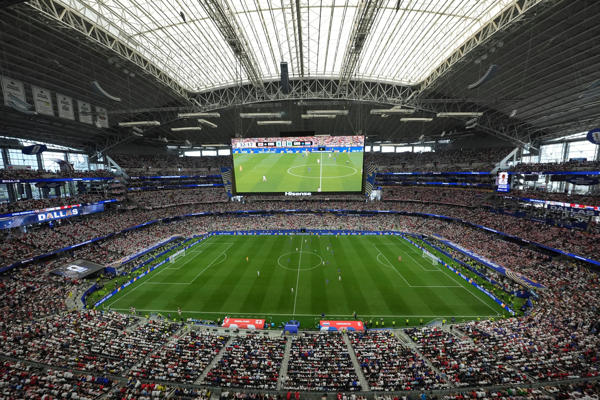 La pantalla colgante del estadio de Dallas mide 49 y es una de las más grandes del mundo