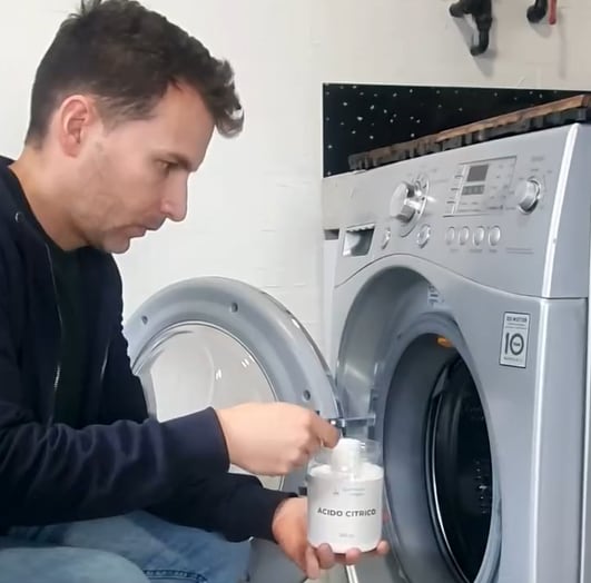 El ácido cítrico es ideal para el lavado de este electrodoméstico