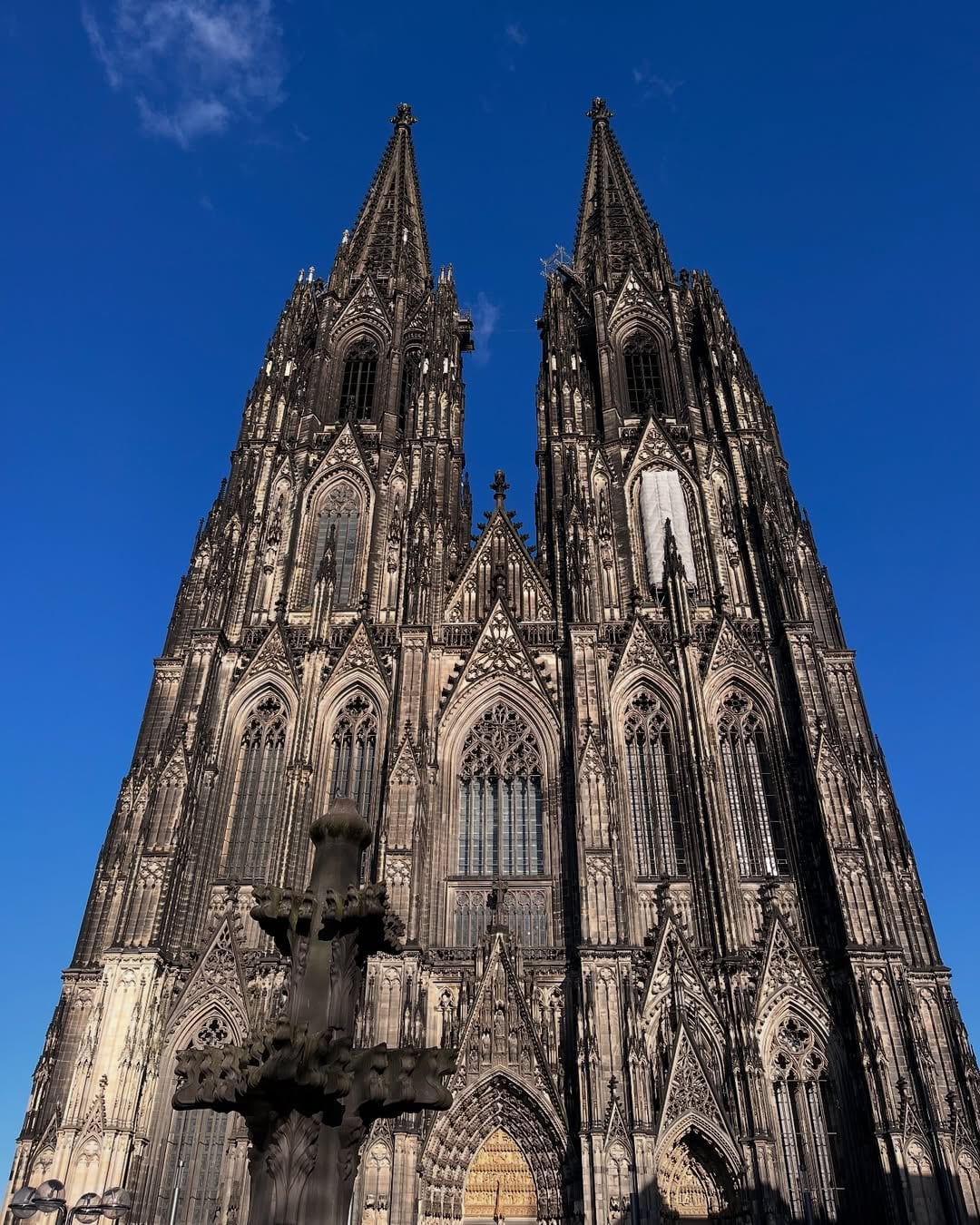 La Catedral de Colonia, en Alemania, es la más grande en el estilo gótico de todo el mundo