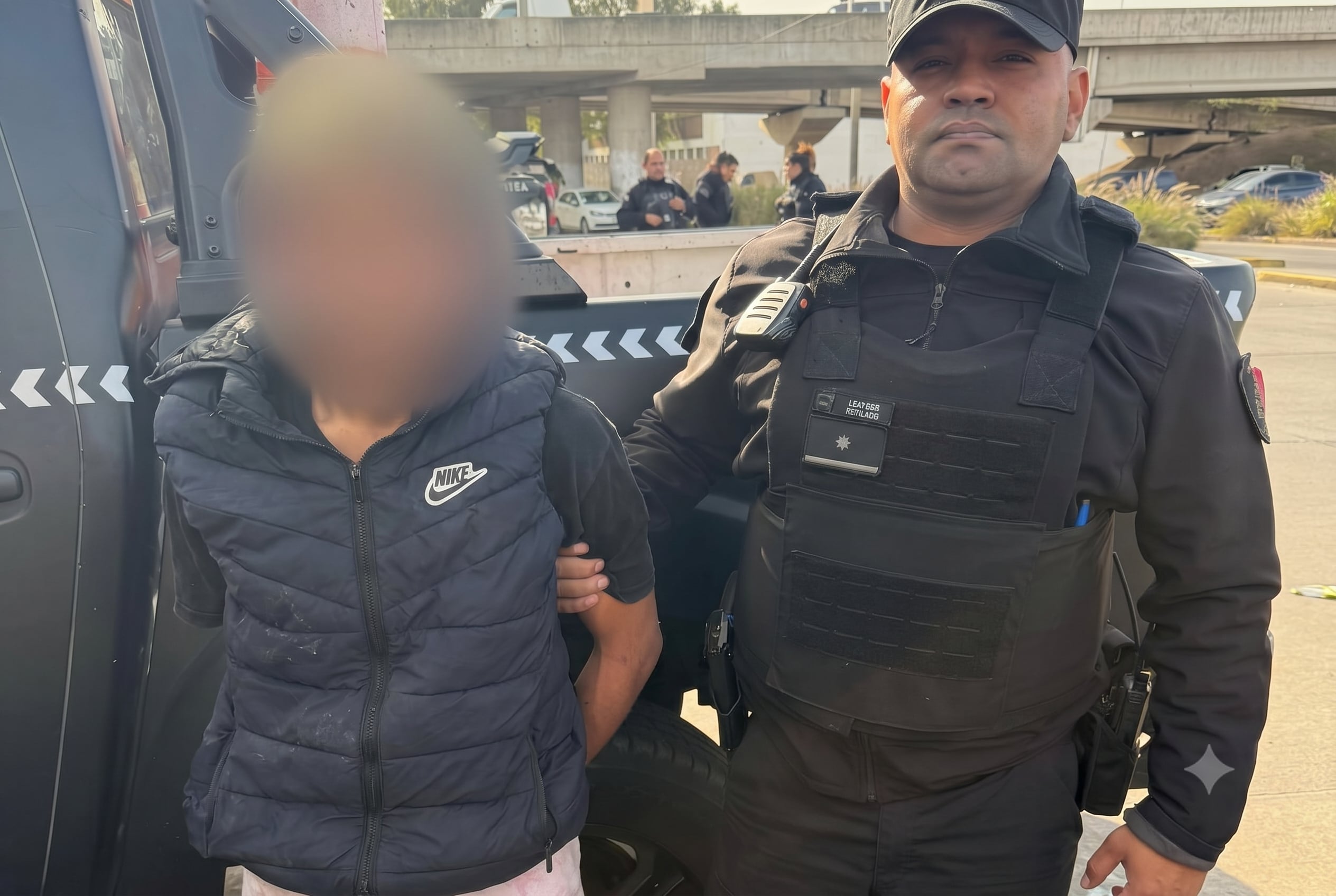 Persecución de película: robó una moto, huyó a alta velocidad por la General Paz y luego quiso escapar corriendo