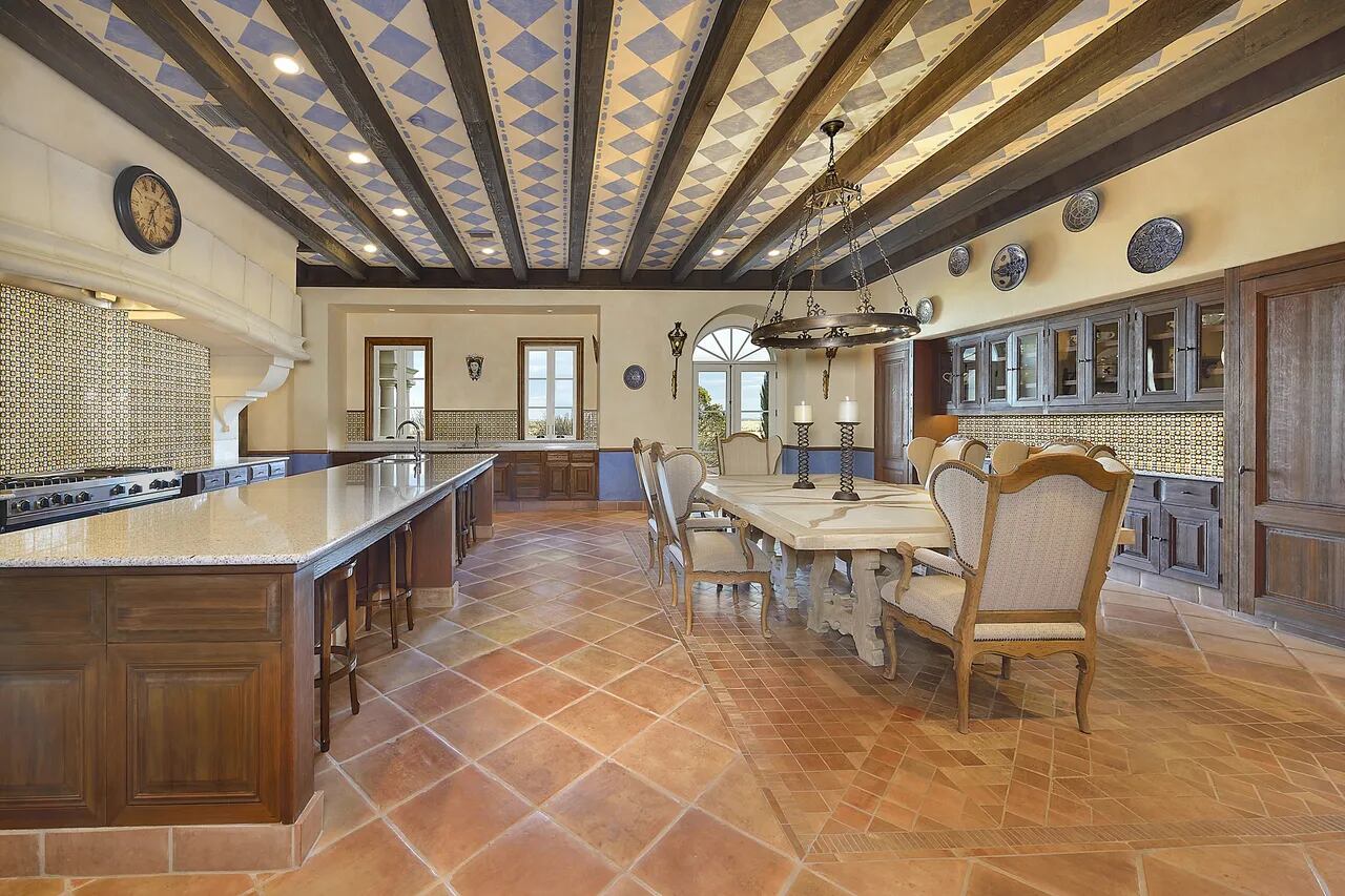 La cocina de Zorro Ranch y el comedor