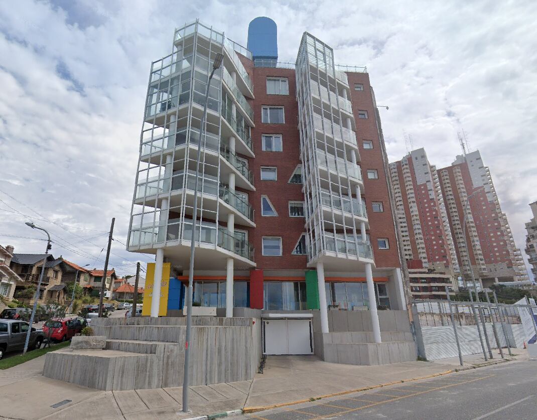 Un semipiso con vista al mar en Bernardo de Irigoyen al 2400 se alquila por $1.300.000