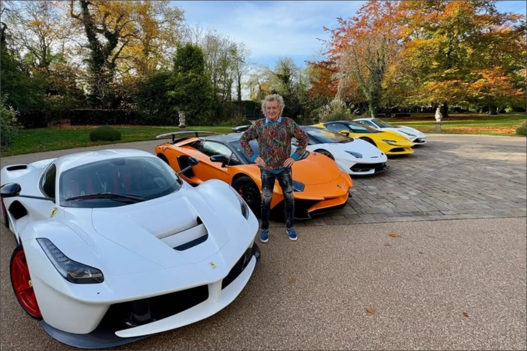 El Lamborghini que perteneció a Rod Stewart salió a subasta por menos de US$1 y las ofertas ya superan los US$215 mil
