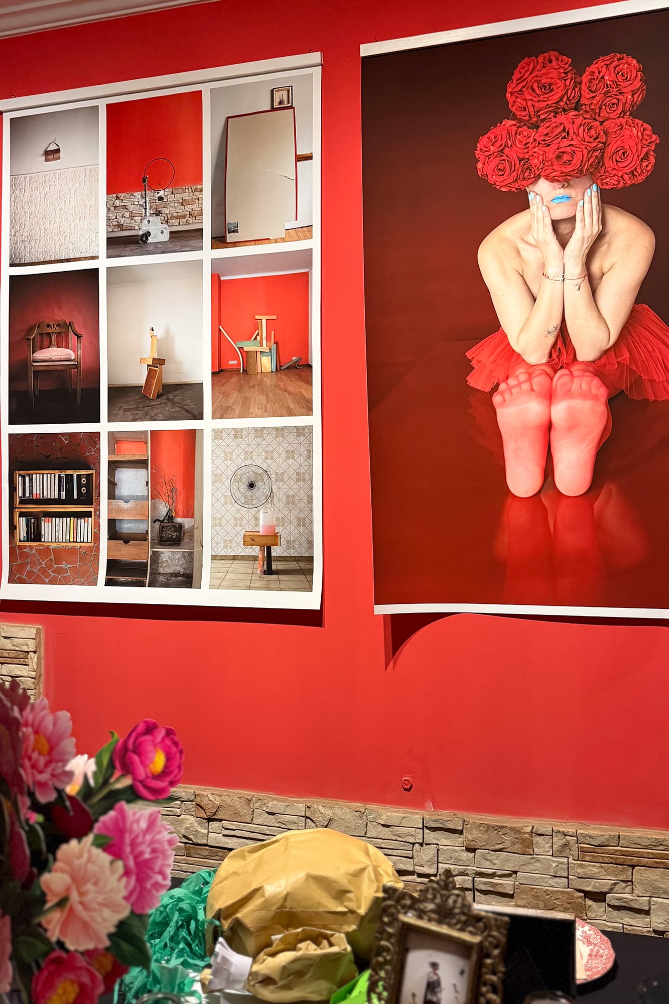 Cada habitación dialogó con las intervenciones de los 22 artistas convocados