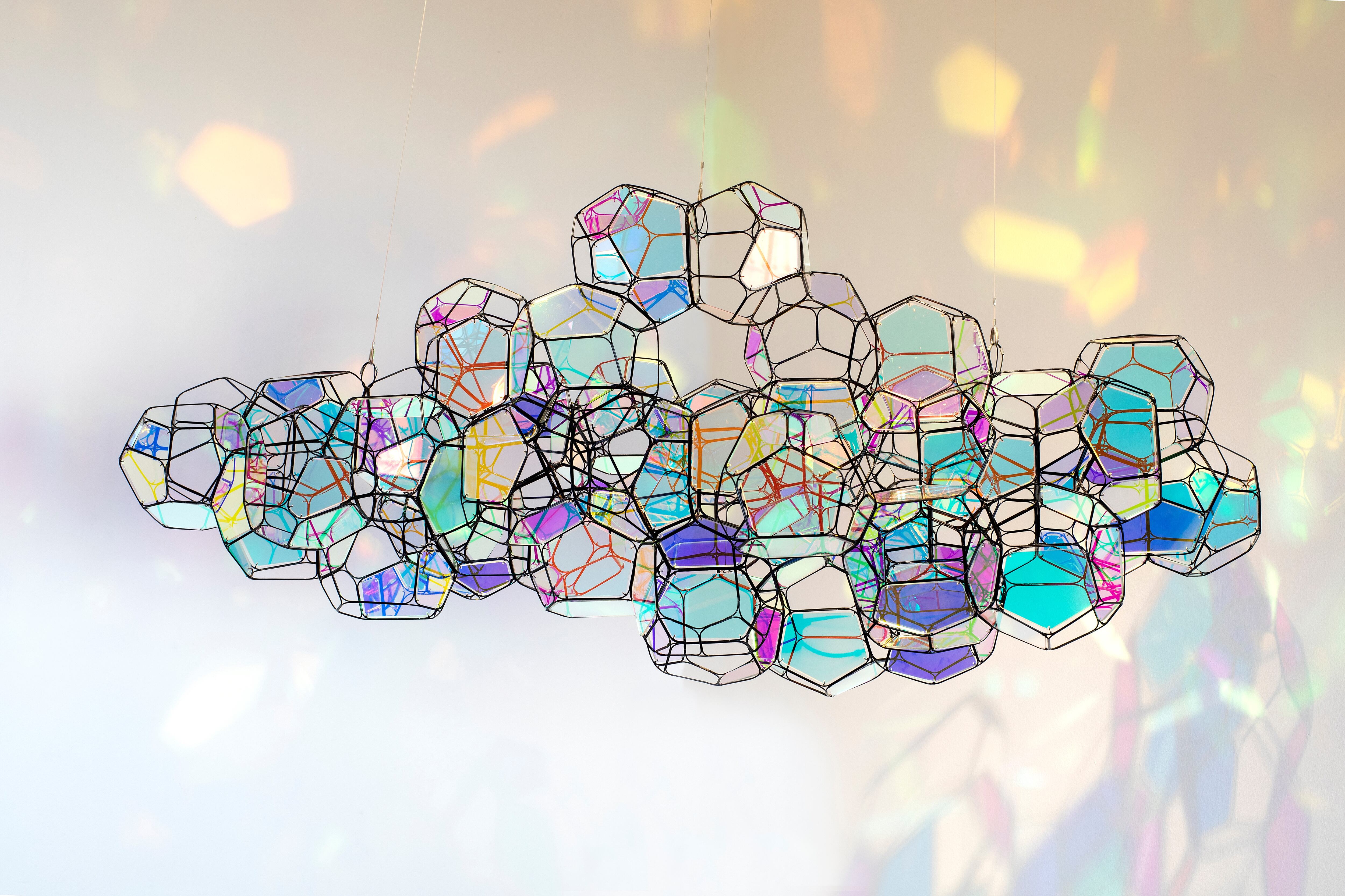 Obra de Saraceno exhibida por Ruth Benzacar en 2024