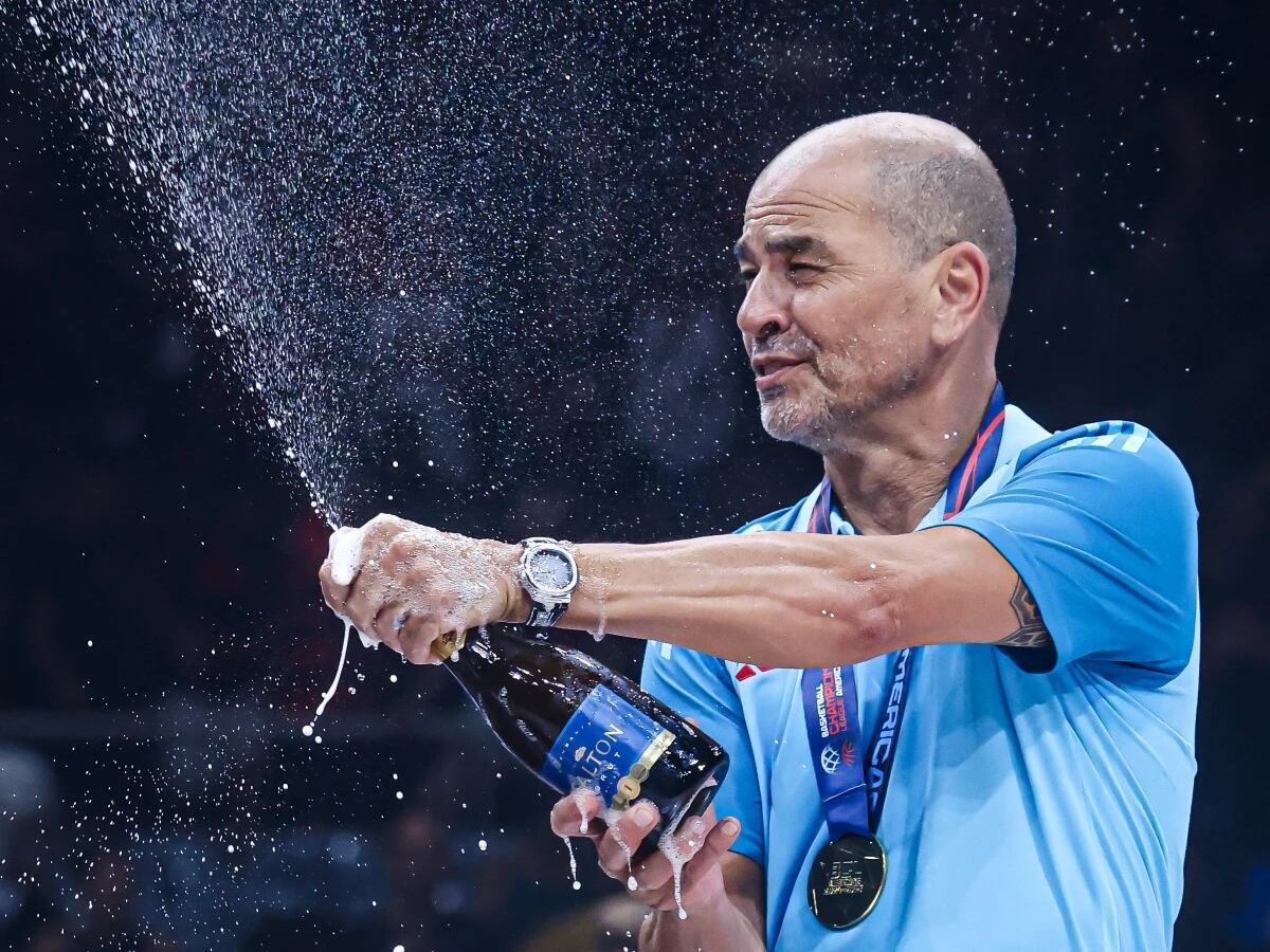 Sergio Hernández volvió a sonreír adentro de una cancha y llevó a Flamengo a la gloria máxima en América