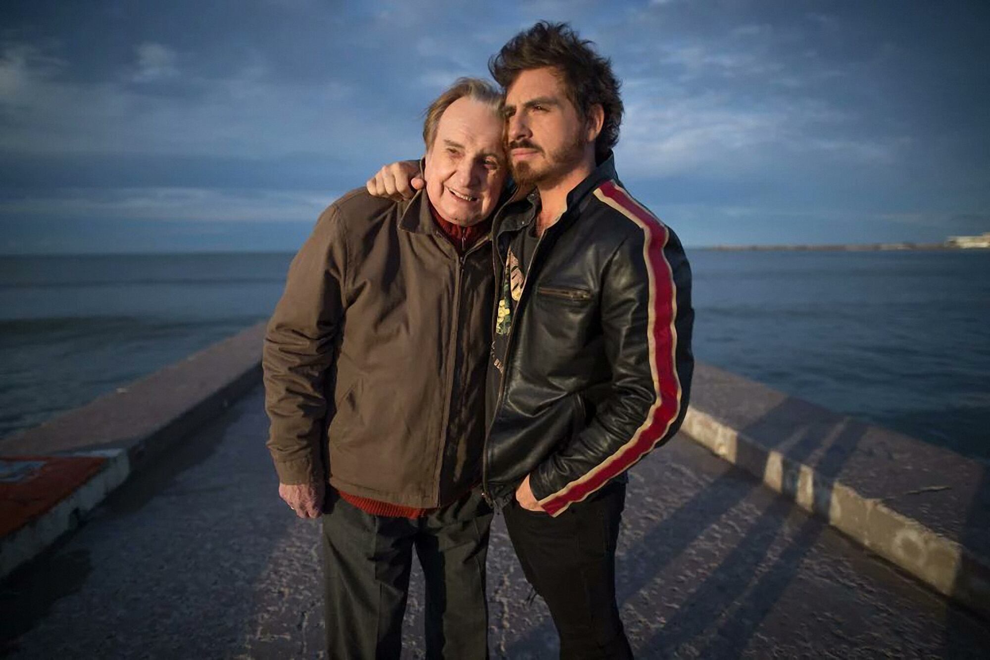 Santiago Bal y Federico, en tiempos de rodaje de Rumbo al mar, el último trabajo que hicieron juntos padre e hijo