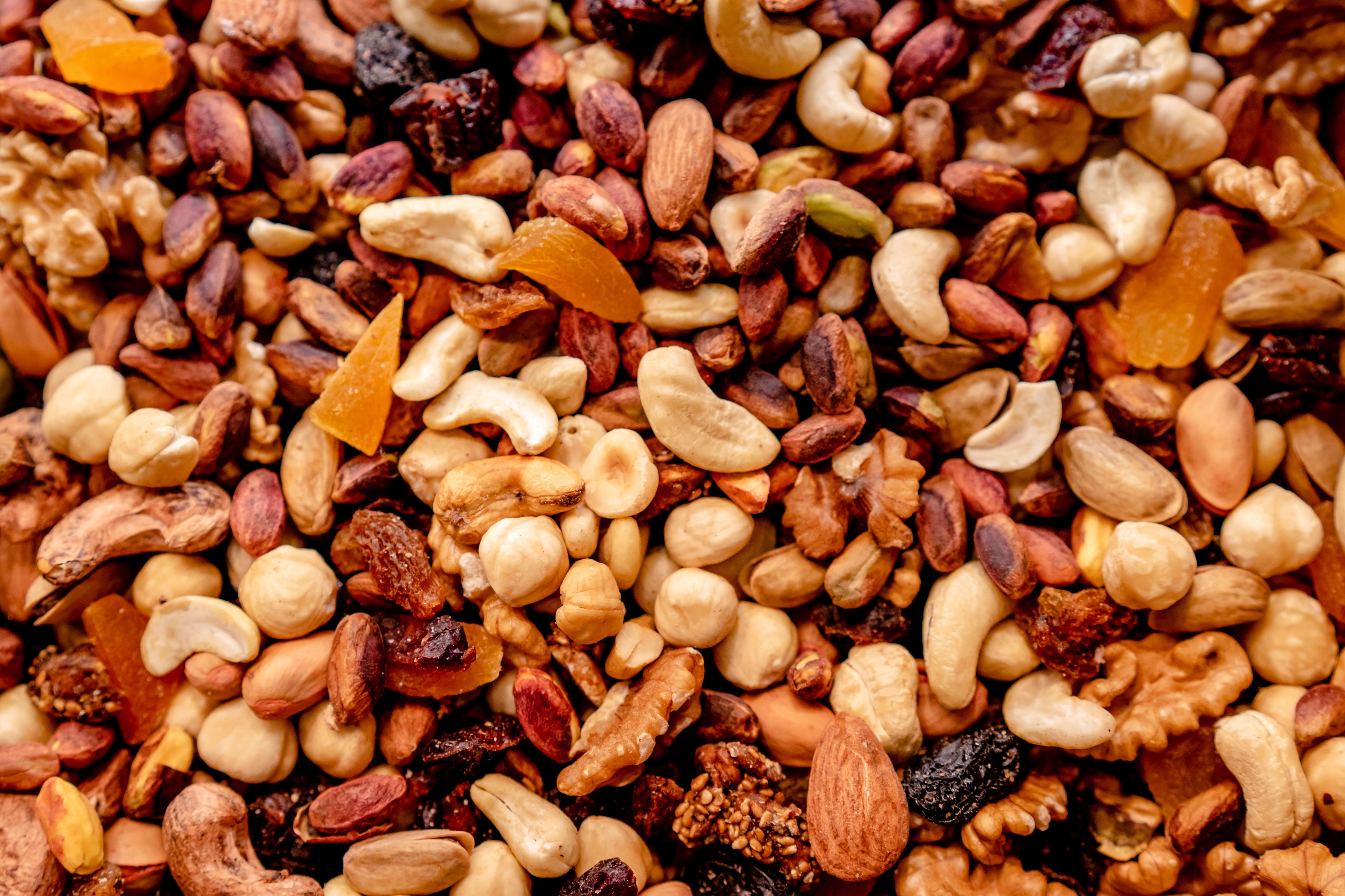 Los frutos secos entran dentro del grupo de alimentos que aportan aceites saludables