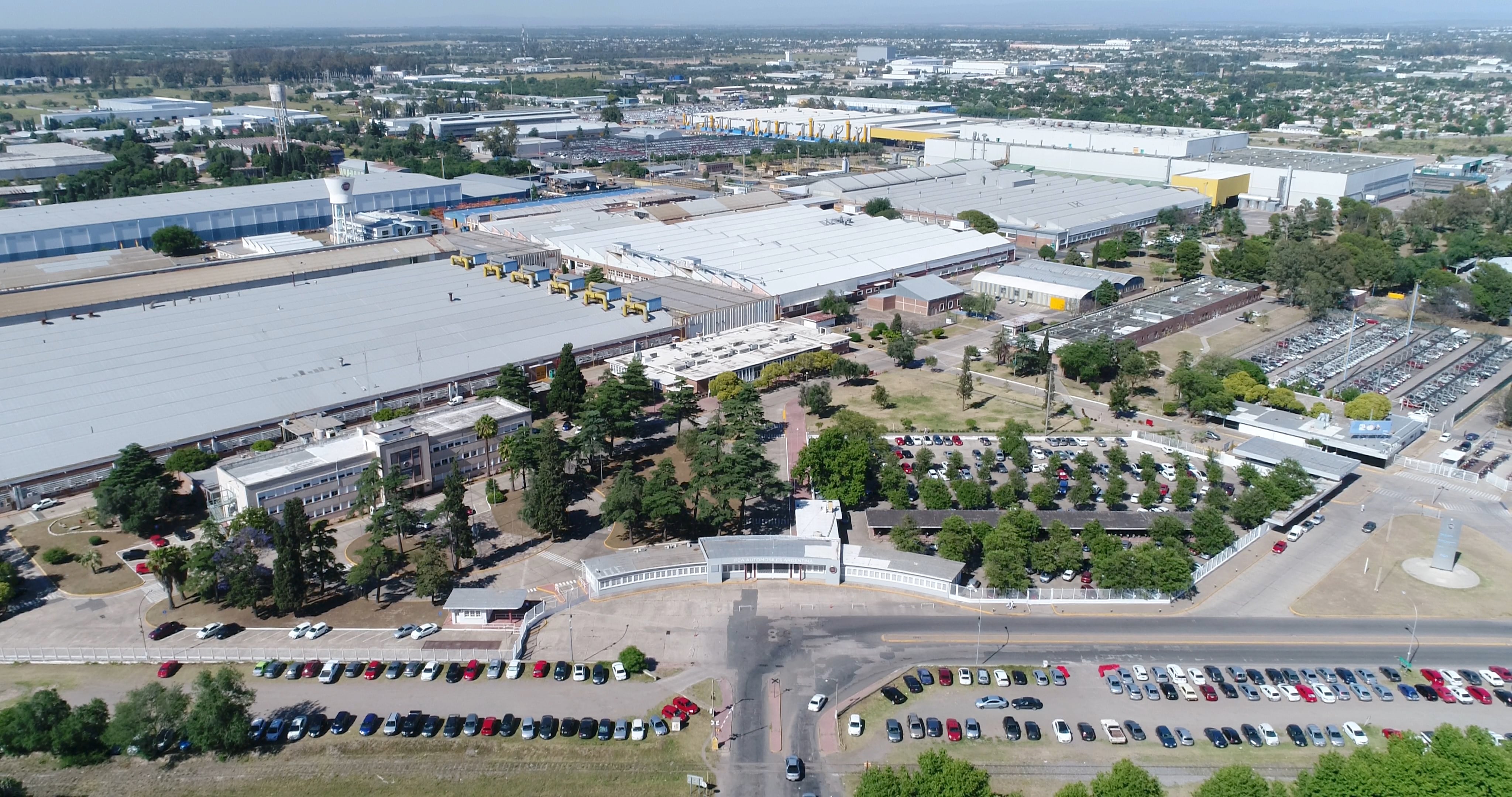 Stellantis frenará su producción en Córdoba por siete semanas