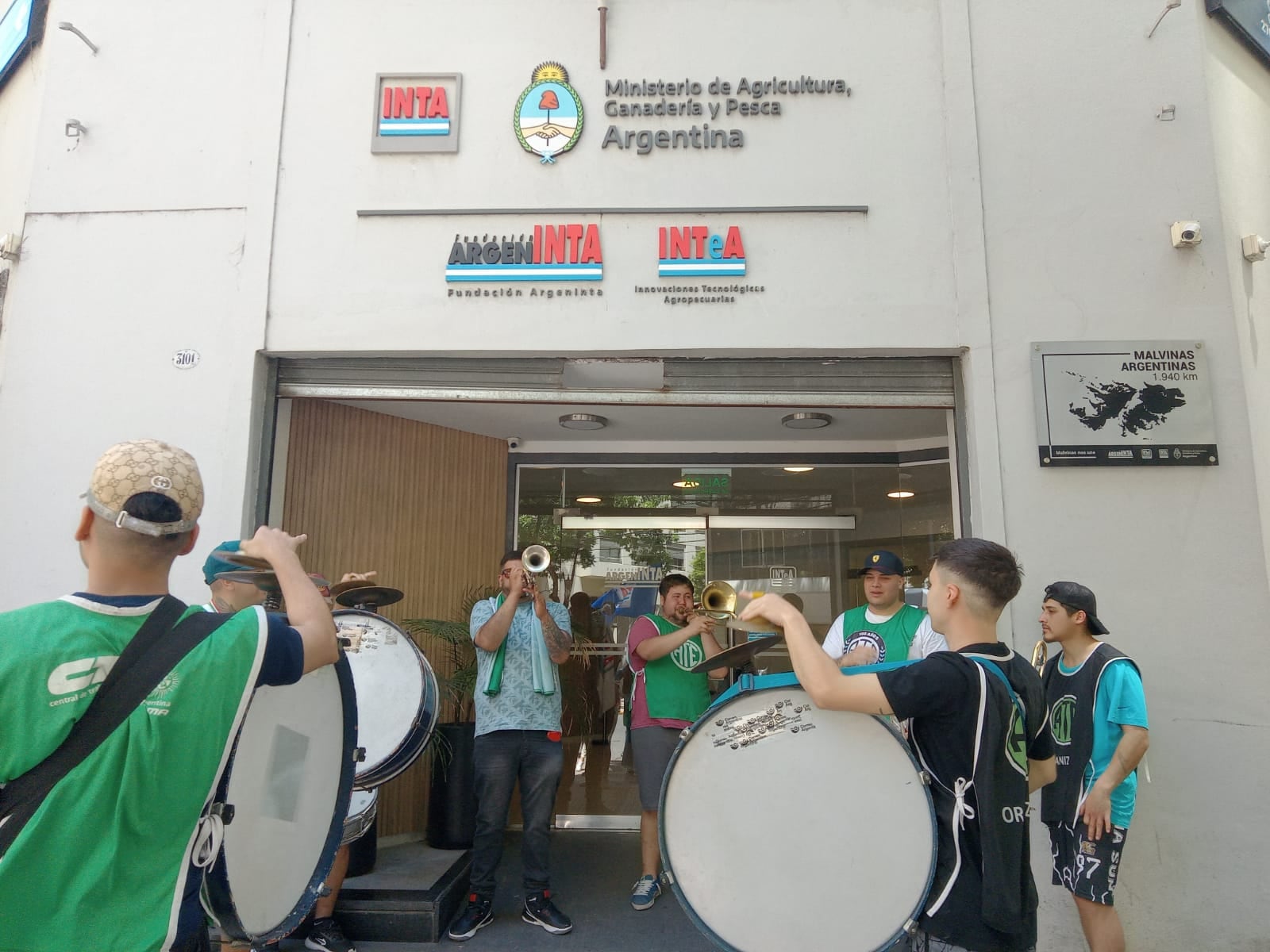 Una medida de fuerza llevada a cabo en las instalaciones del organismo