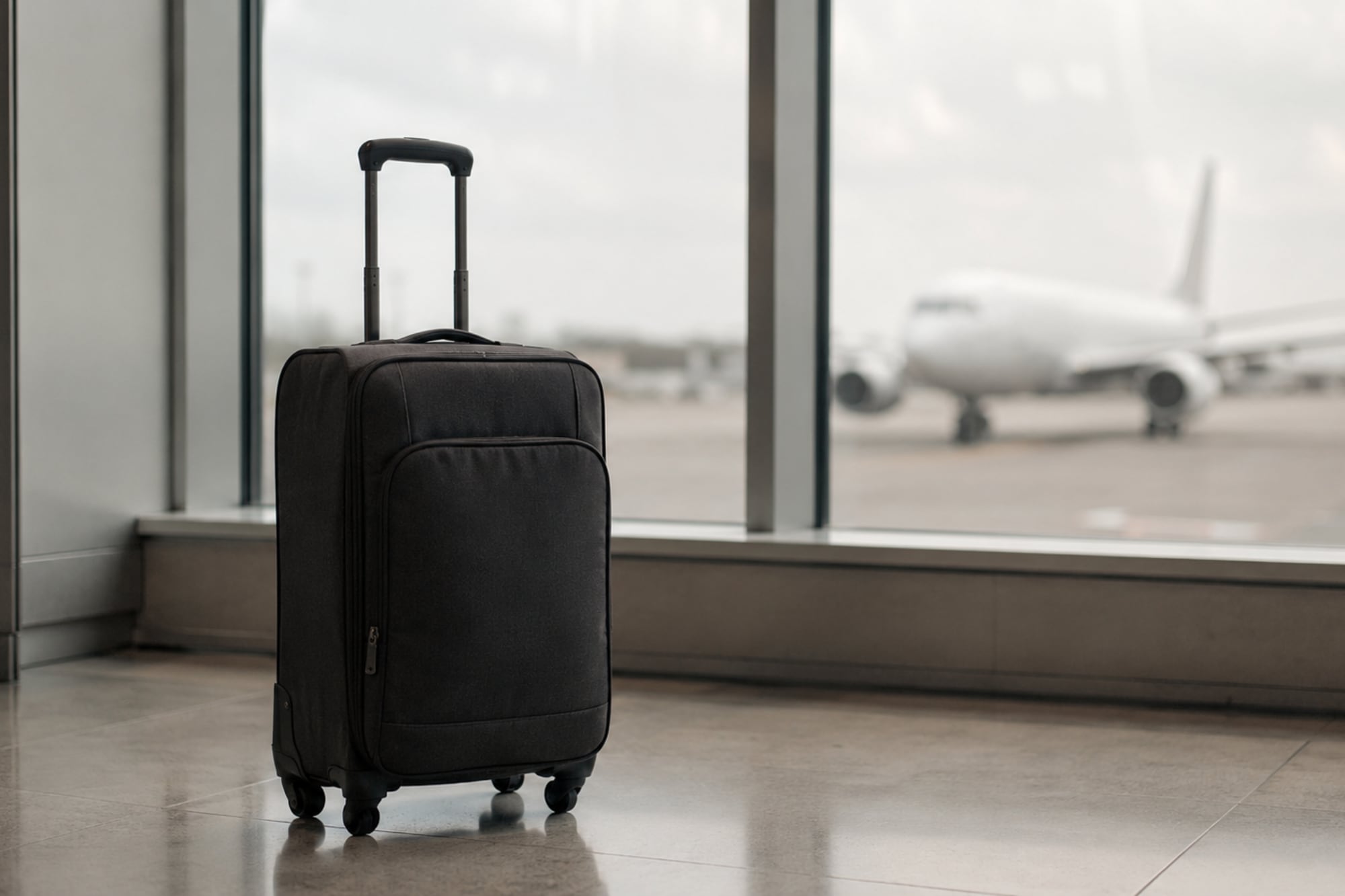 Repatriación voluntaria para migrantes con TPS en 2026: cómo acceder a un cheque de US$2600 y un vuelo gratis 6 La iniciativa no concede visas rápidas, permisos especiales ni cobertura para futuros trámites migratorios