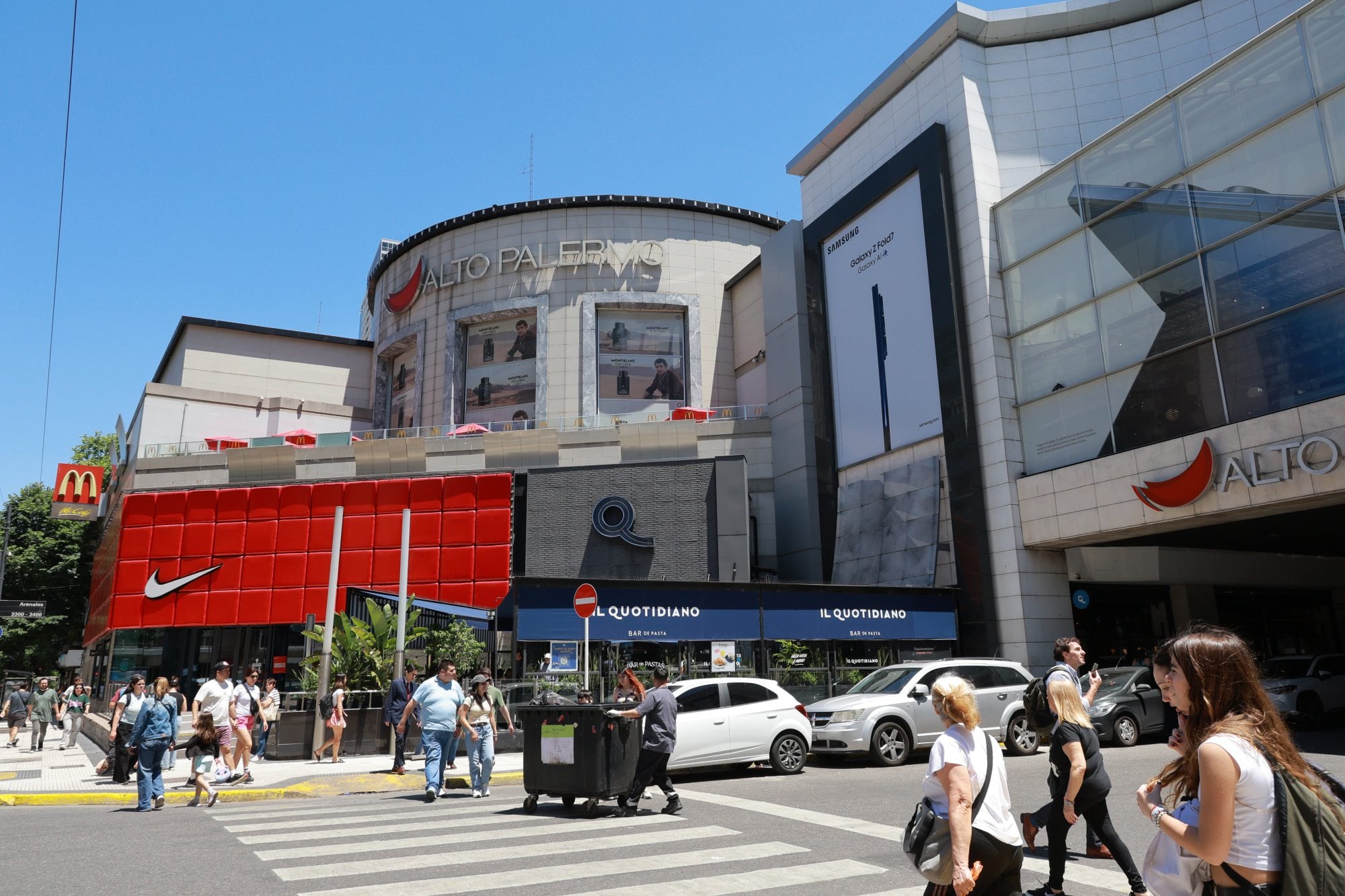 El destino impensado de la avenida de Palermo que había vuelto a brillar: cada vez tiene más locales vacíos 6 Es una zona con un jugador clave en el mapa de consumo porteño: el shopping Alto Palermo