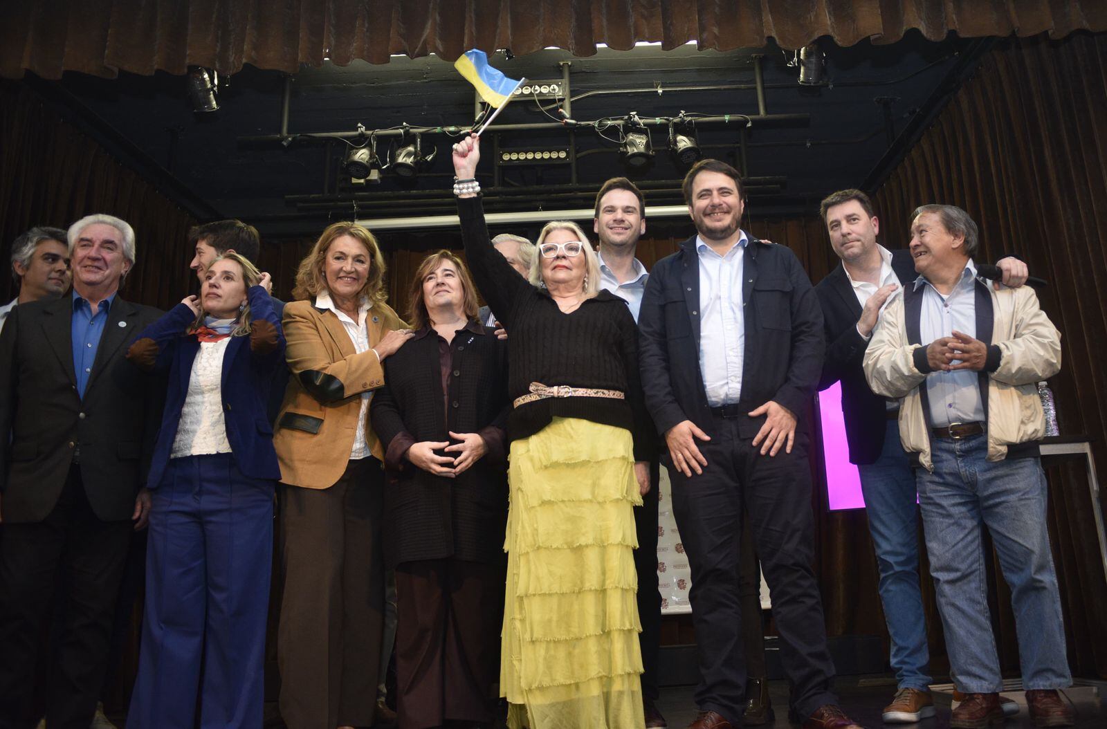 Elisa Carrió y los candidatos de la Coalición Cívica a diputados y senadores nacionales