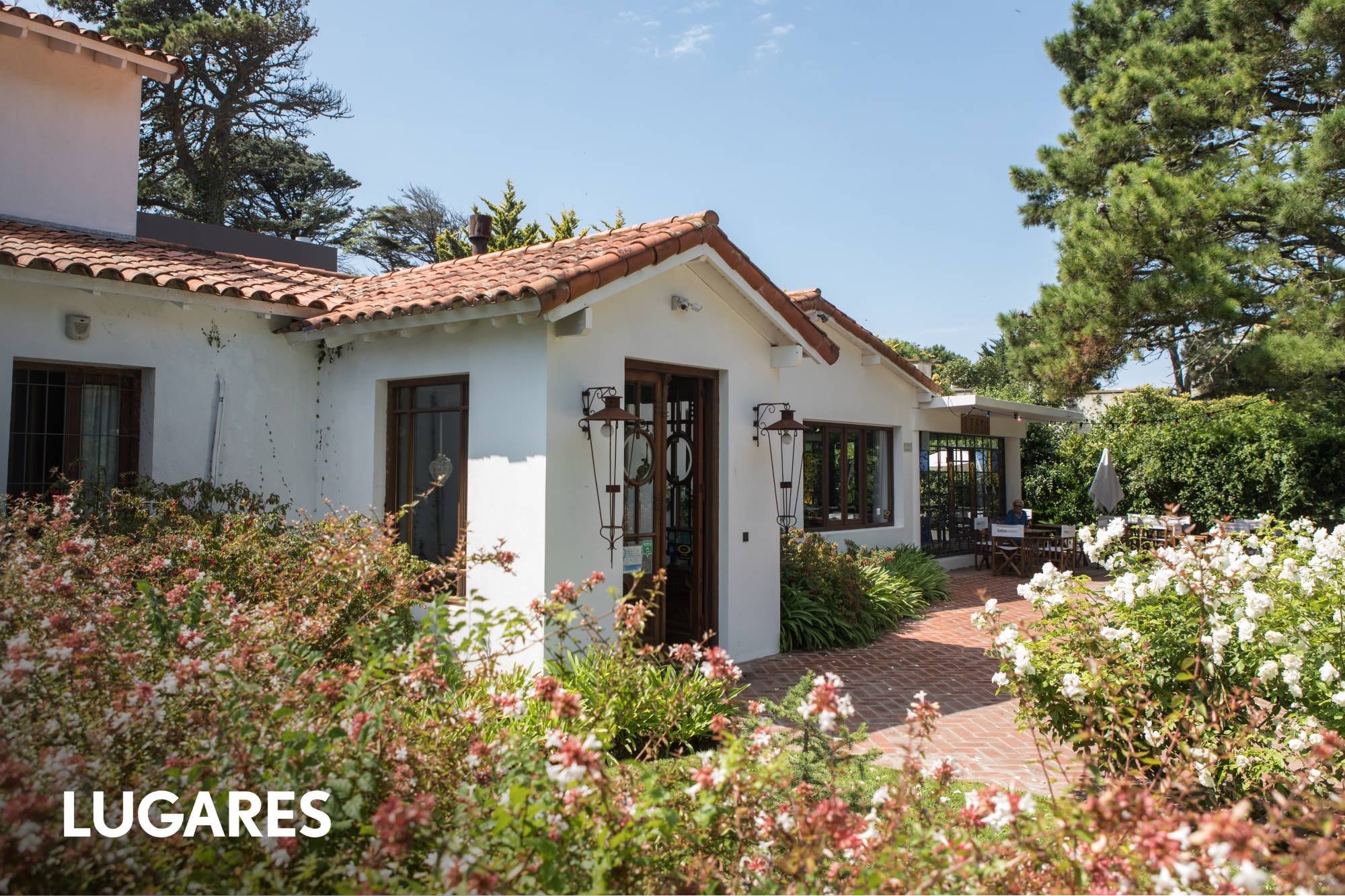 La hostería que creció junto a un famoso balneario y se convirtió en una joyita a pasos del mar