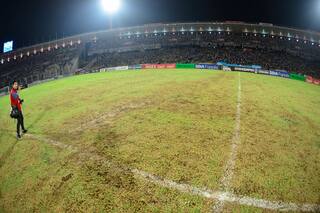 El terreno del Kempes sigue en emergencia y se prepara a contrarreloj para recib