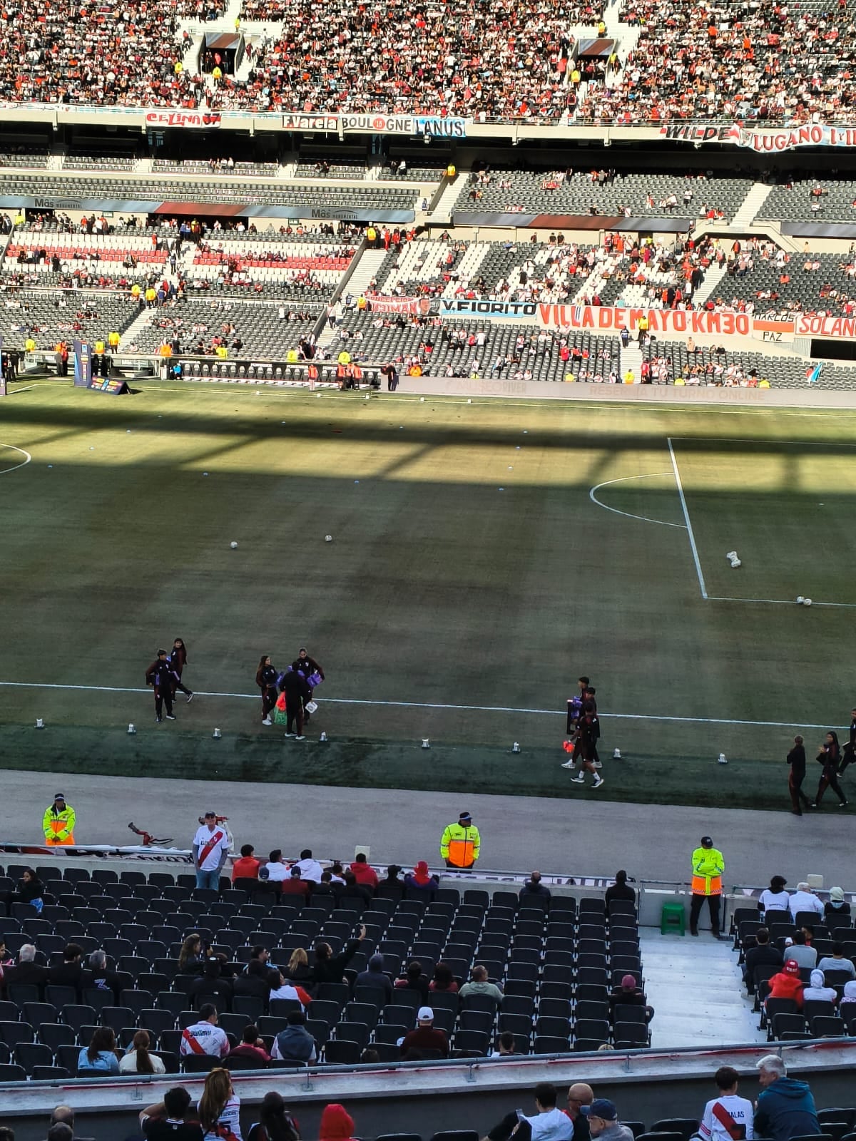 El campo de juego de Monumental, previo al duelo ante Belgrano