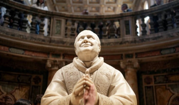 Estatua del papa Pío IX en la Basílica di Santa Maria Maggiore (Foto: Getty Images)