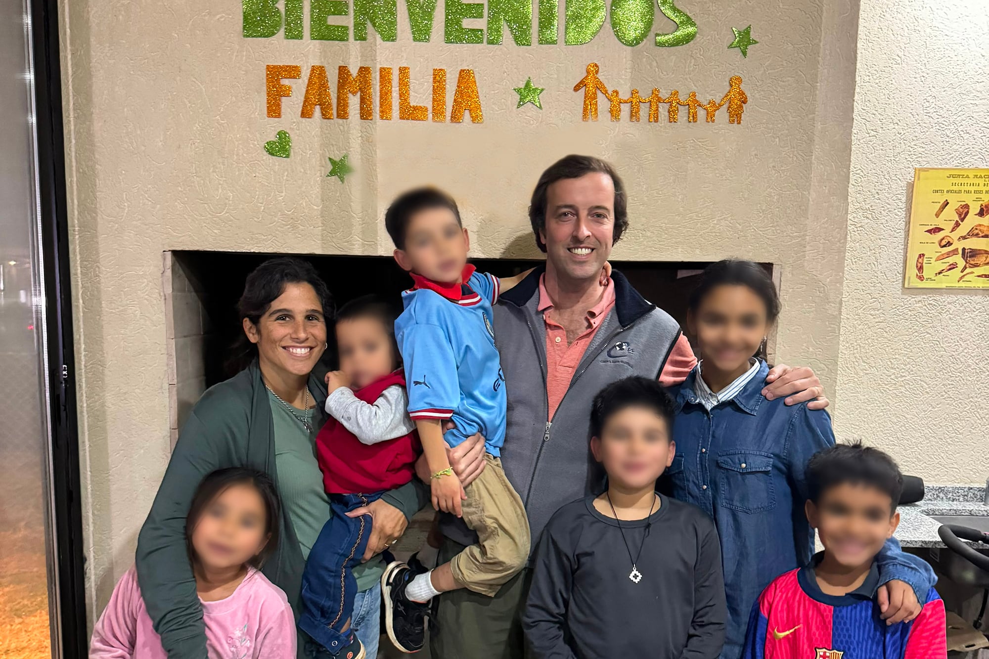 La llegada de los ocho a Buenos Aires, donde los esperaba un recibimiento familiar en pilar con abuelos, tíos y primos