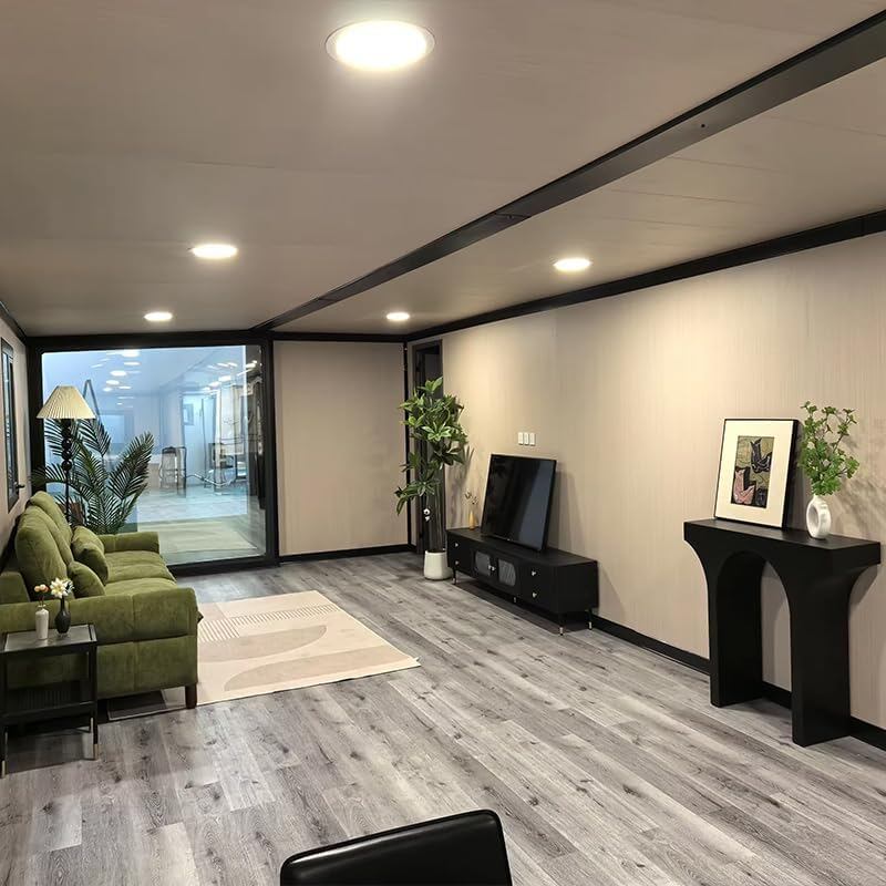 La casa está diseñada como un loft y, según el fabricante, se puede construir sin contratar profesionales (Amazon/Weipp)