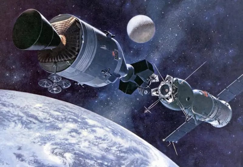 Ilustración artística del acoplamiento entre las naves Apolo y Soyuz