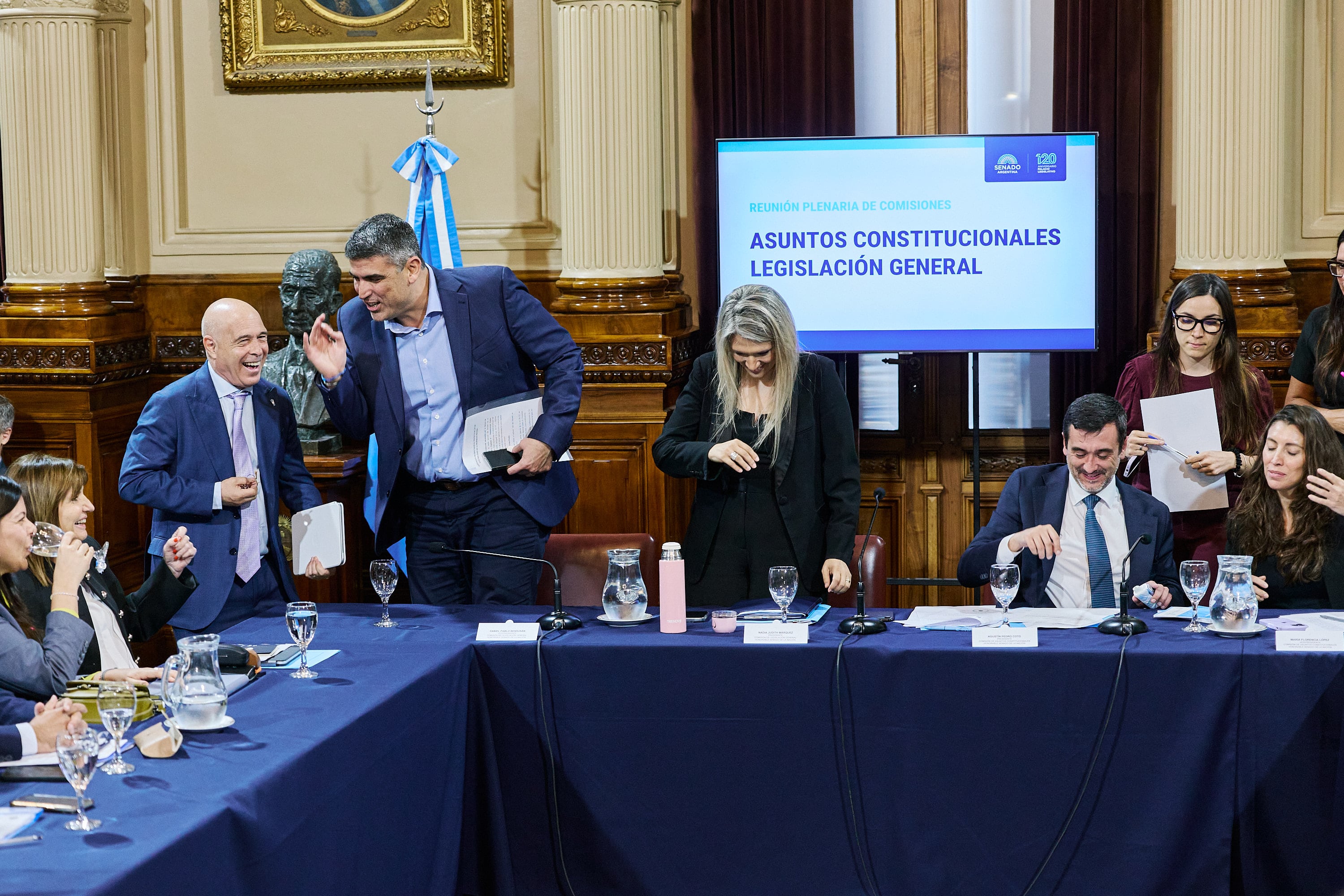 Senado posterga implementación de SLEP y despacha proyecto a la Cámara