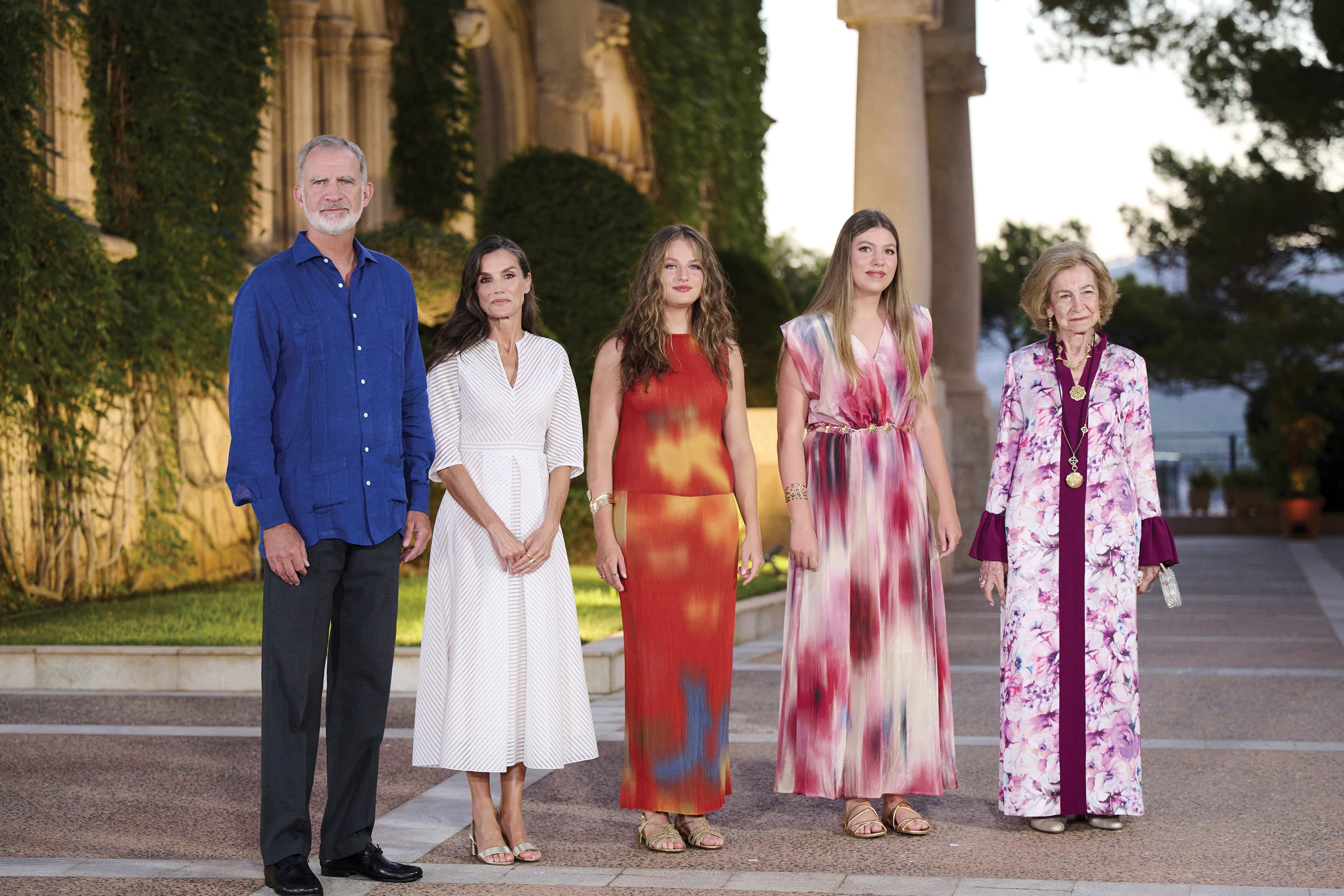 Felipe VI, Letizia, la princesa Leonor, la infanta Sofía y la reina emérita Sofía encabezaron la tradicional recepción